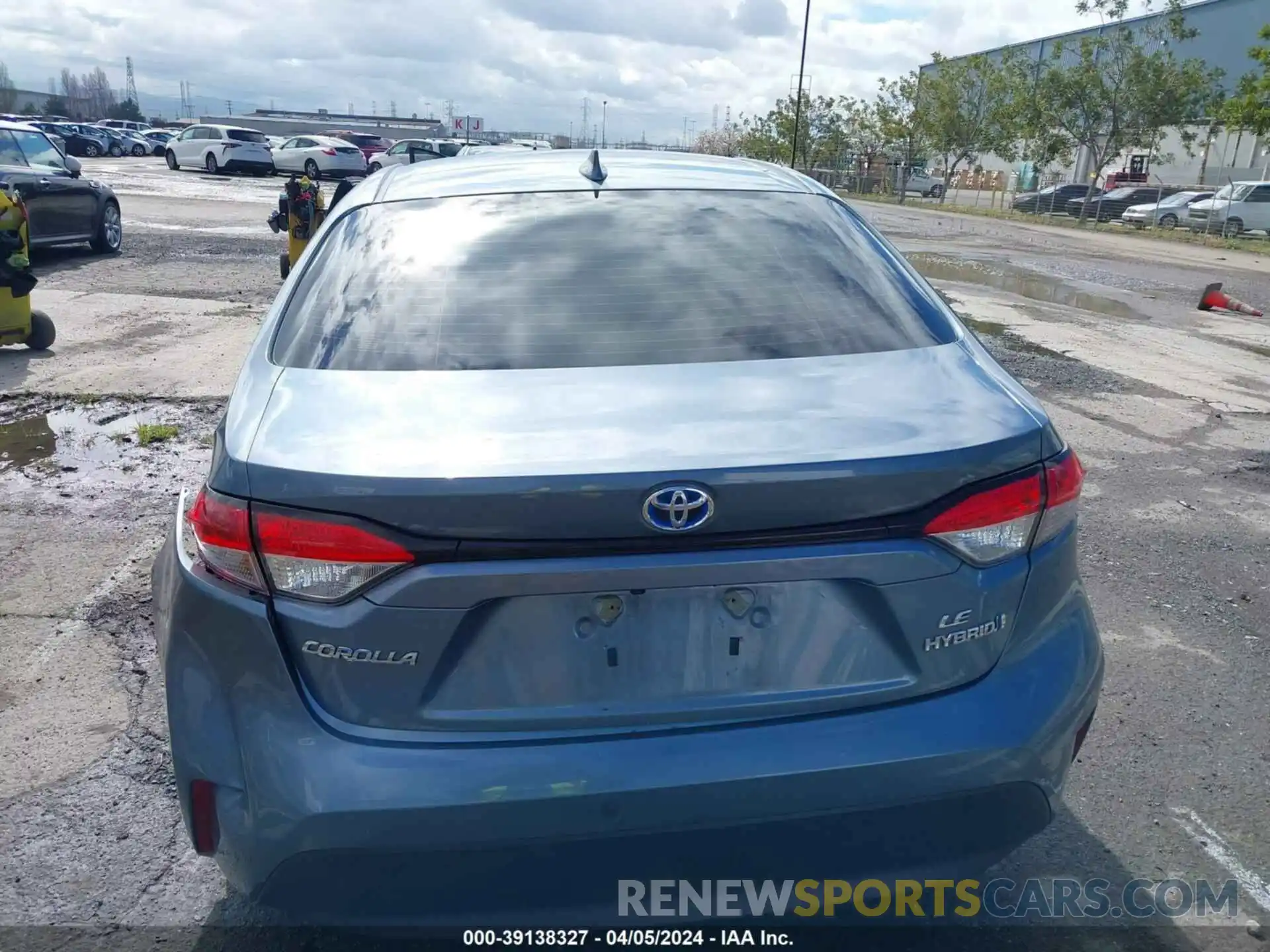 17 Photograph of a damaged car JTDBCMFEXPJ013871 TOYOTA COROLLA 2023