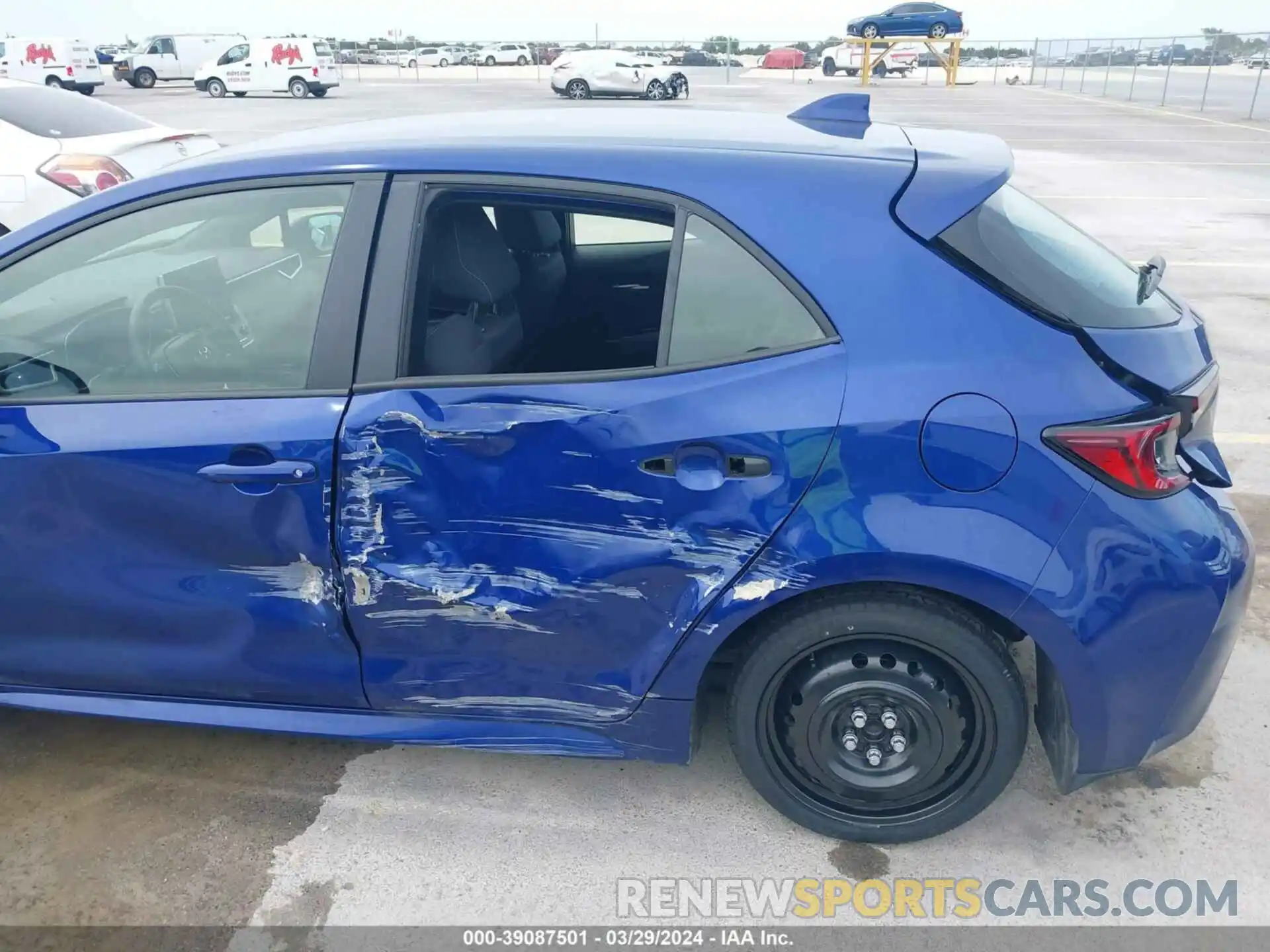 18 Photograph of a damaged car JTND4MBE1P3213503 TOYOTA COROLLA 2023