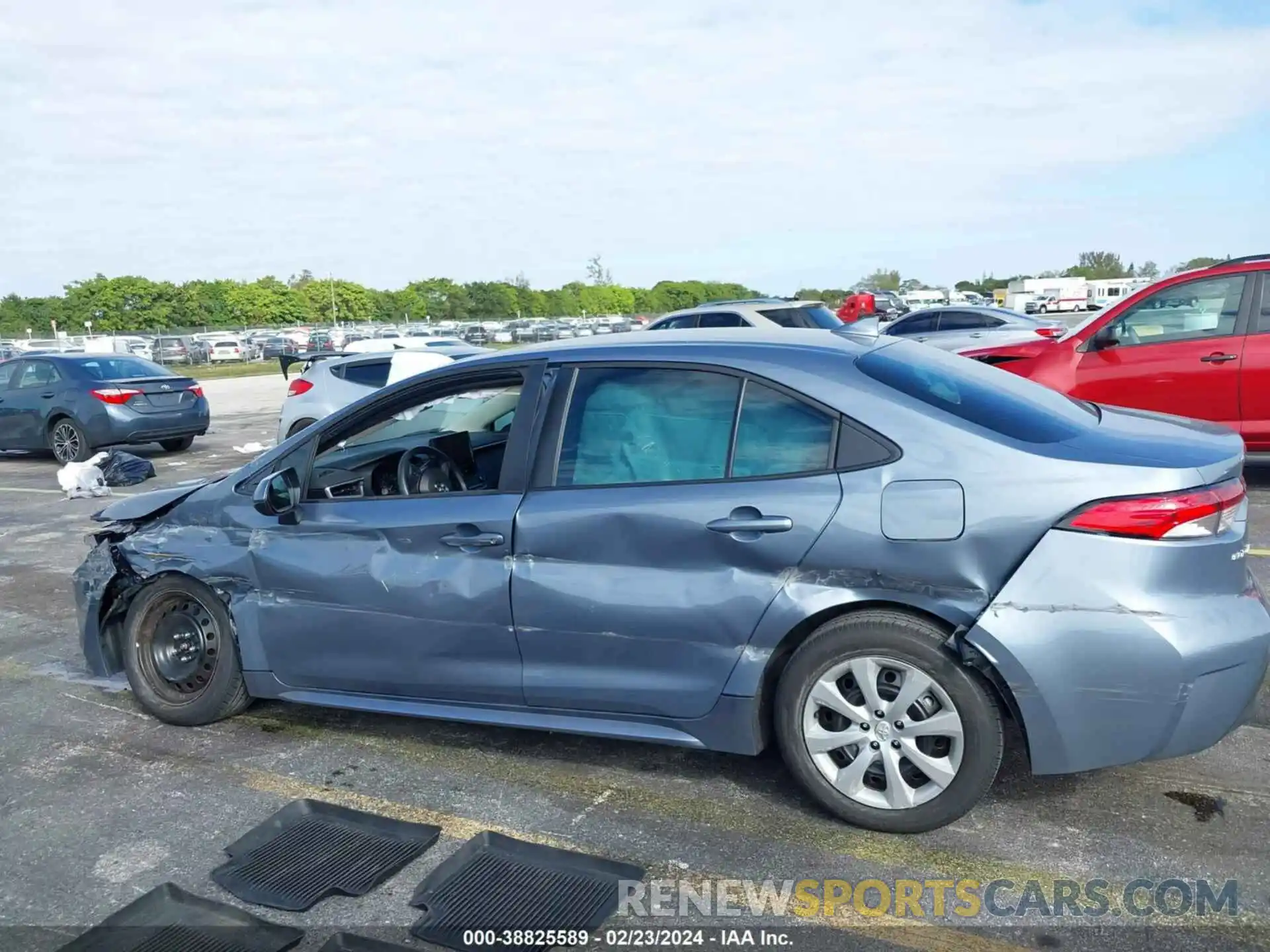 14 Photograph of a damaged car 5YFB4MDE0RP106719 TOYOTA COROLLA 2024