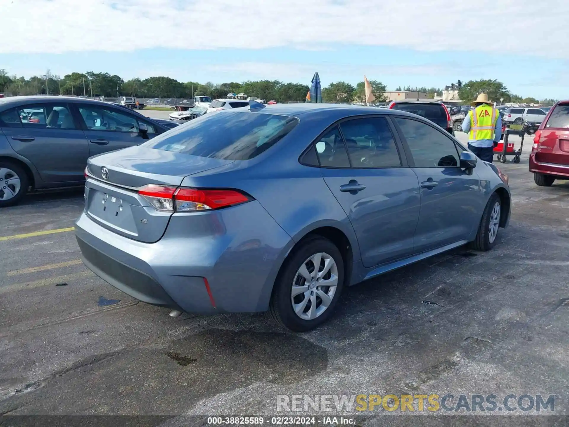 4 Photograph of a damaged car 5YFB4MDE0RP106719 TOYOTA COROLLA 2024