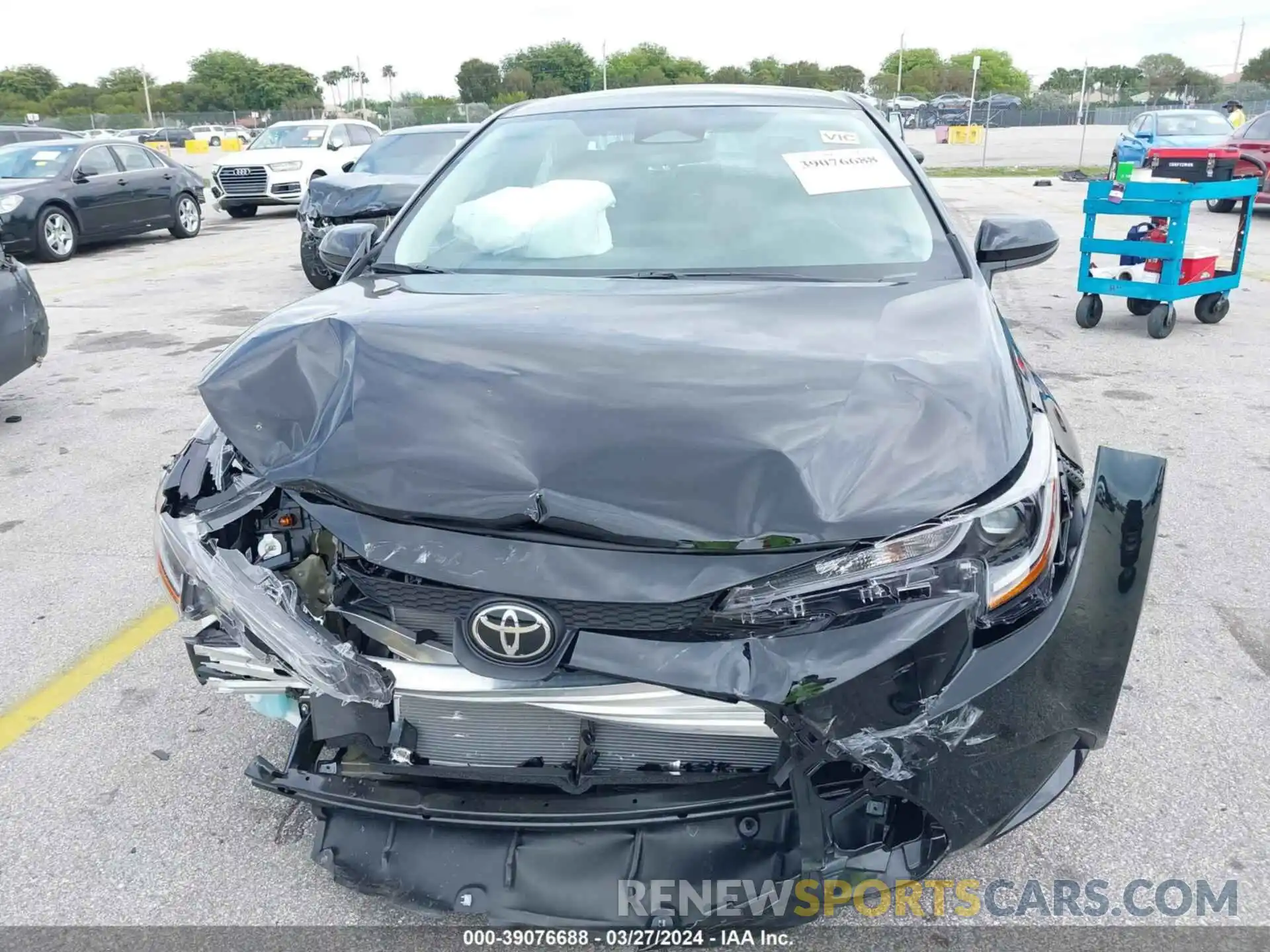 6 Photograph of a damaged car 5YFB4MDE1RP137977 TOYOTA COROLLA 2024