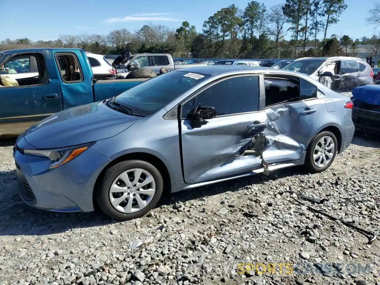 1 Photograph of a damaged car 5YFB4MDE4RP102964 TOYOTA COROLLA 2024