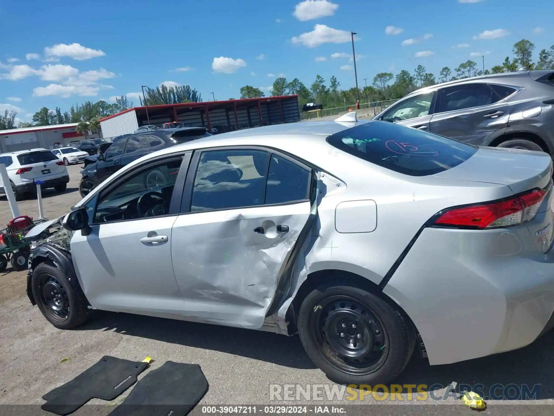 15 Photograph of a damaged car 5YFB4MDE8RP093847 TOYOTA COROLLA 2024