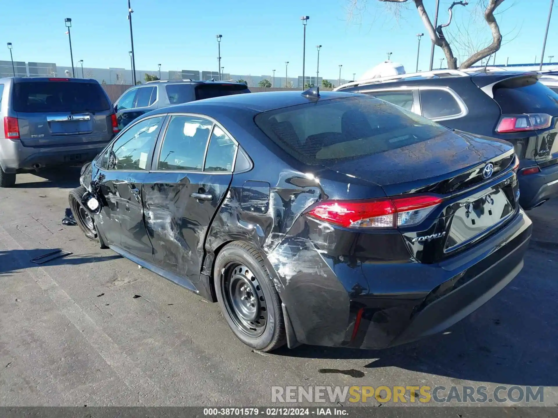 3 Photograph of a damaged car JTDBCMFE6R3039231 TOYOTA COROLLA 2024