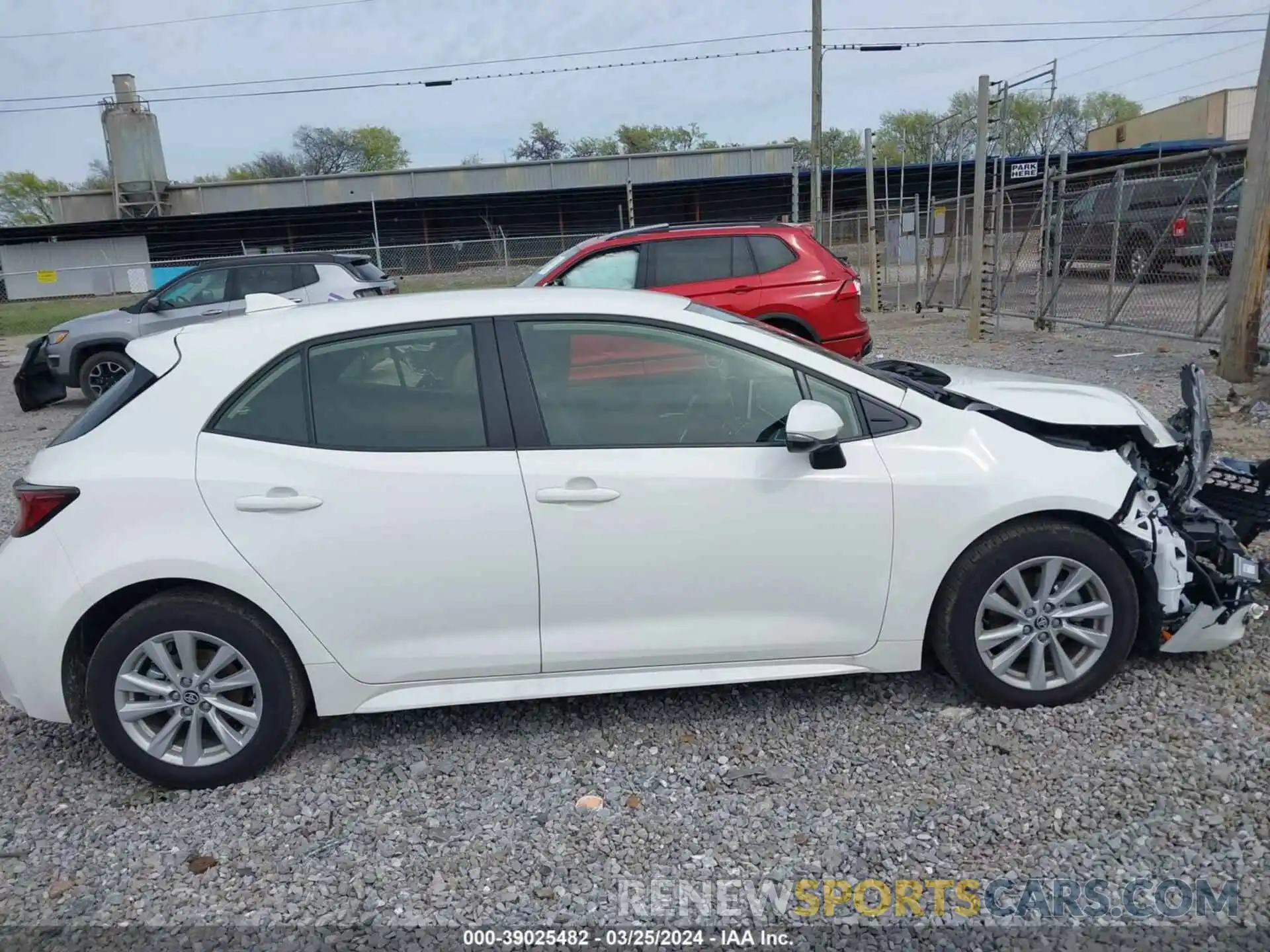 13 Photograph of a damaged car JTND4MBE2R3214551 TOYOTA COROLLA 2024