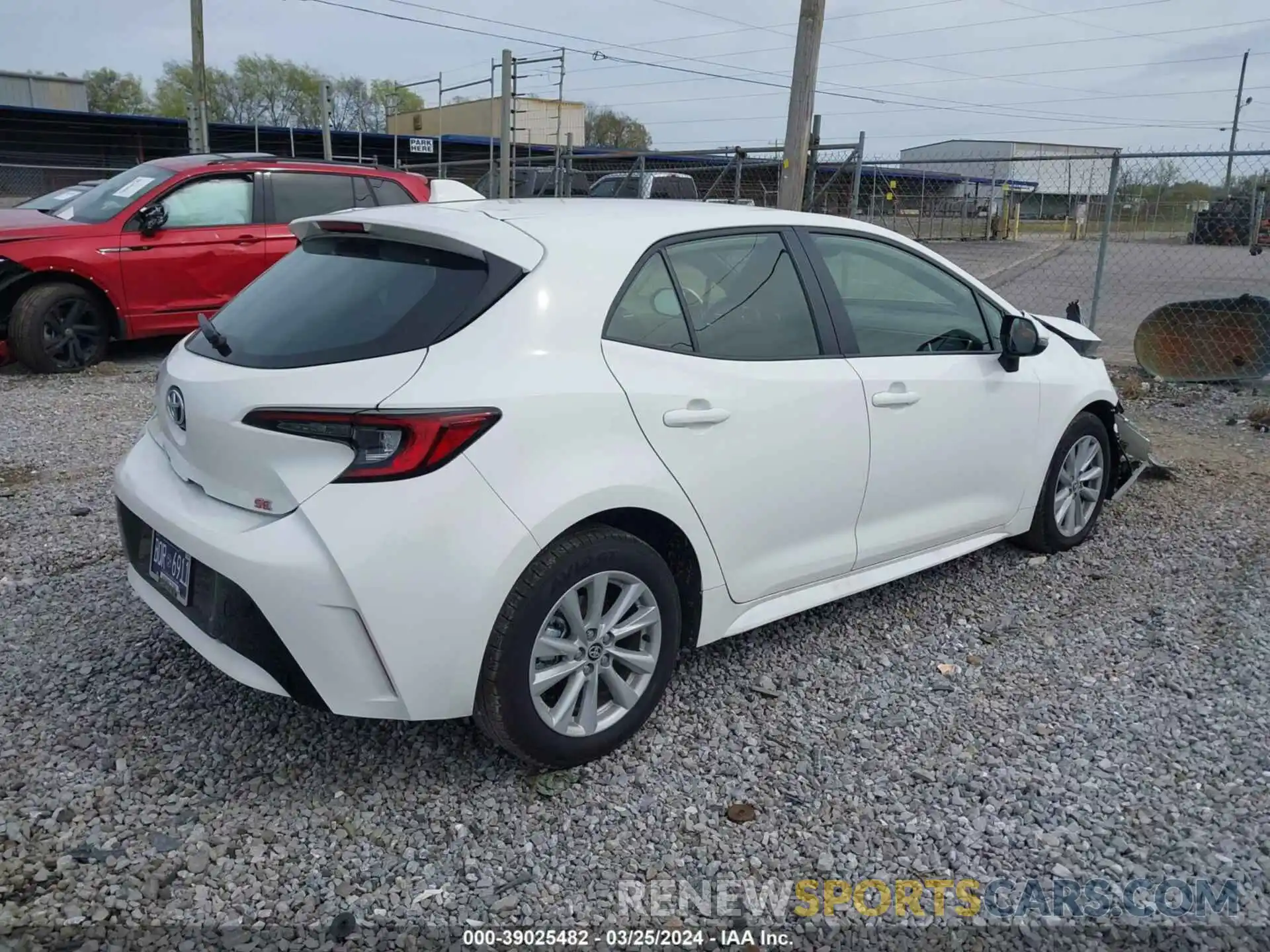 4 Photograph of a damaged car JTND4MBE2R3214551 TOYOTA COROLLA 2024