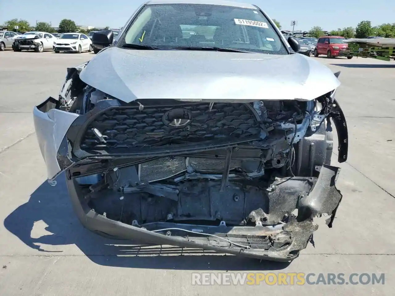 9 Photograph of a damaged car 7MUAAAAG3NV002175 TOYOTA COROLLA CR 2022