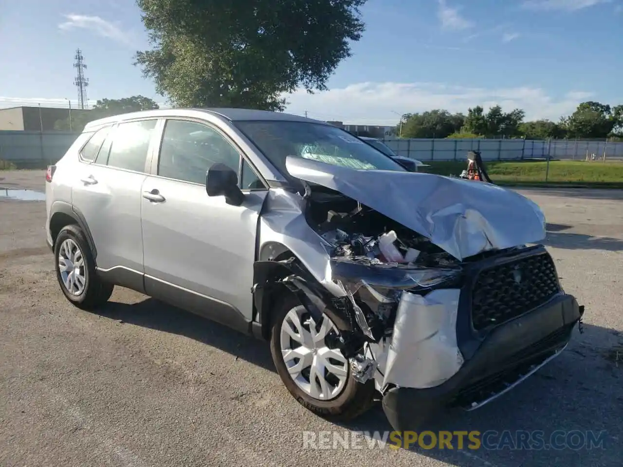 1 Photograph of a damaged car 7MUAAAAG7NV013051 TOYOTA COROLLA CR 2022