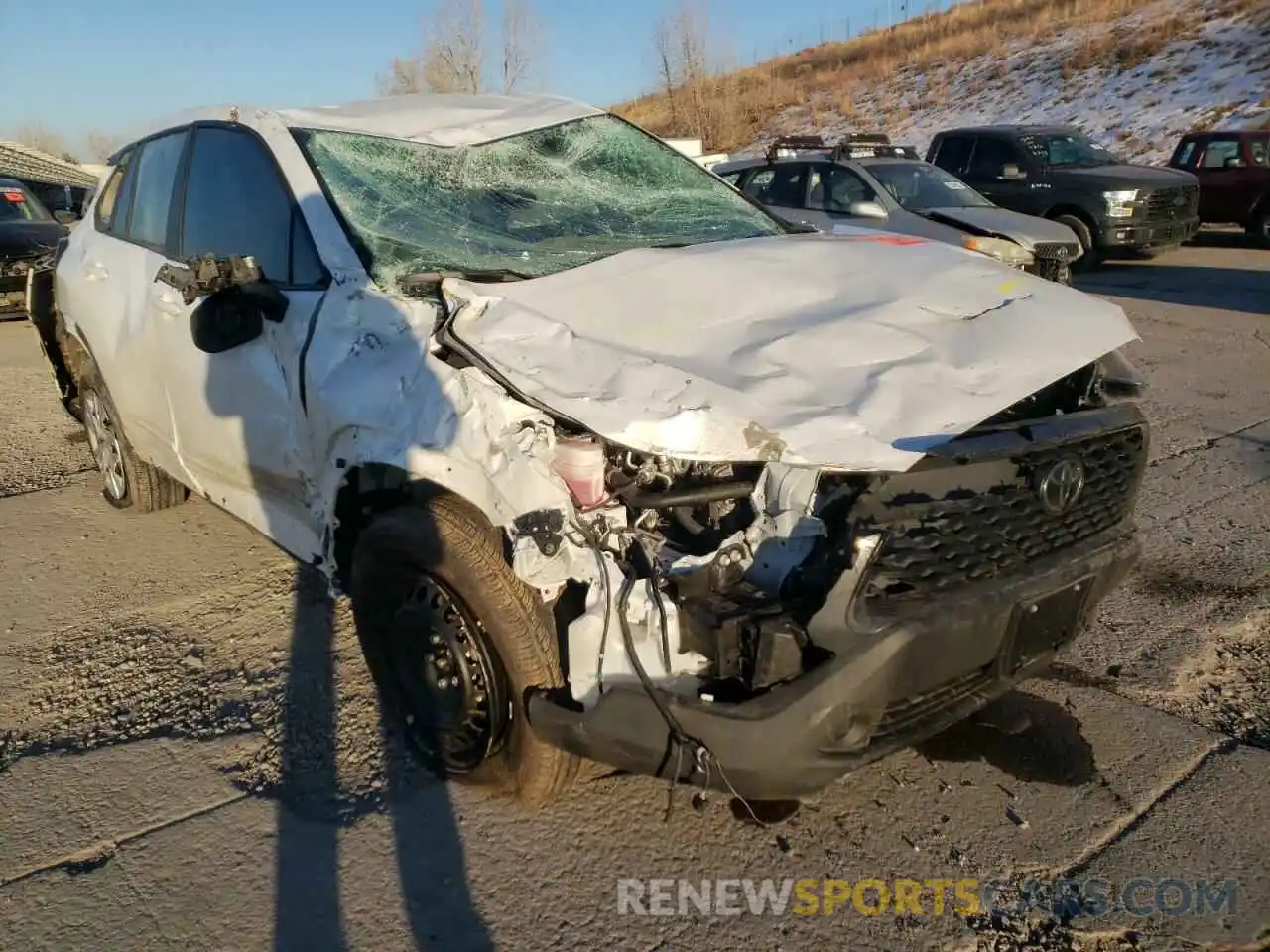 1 Photograph of a damaged car 7MUAAABG2NV001534 TOYOTA COROLLA CR 2022