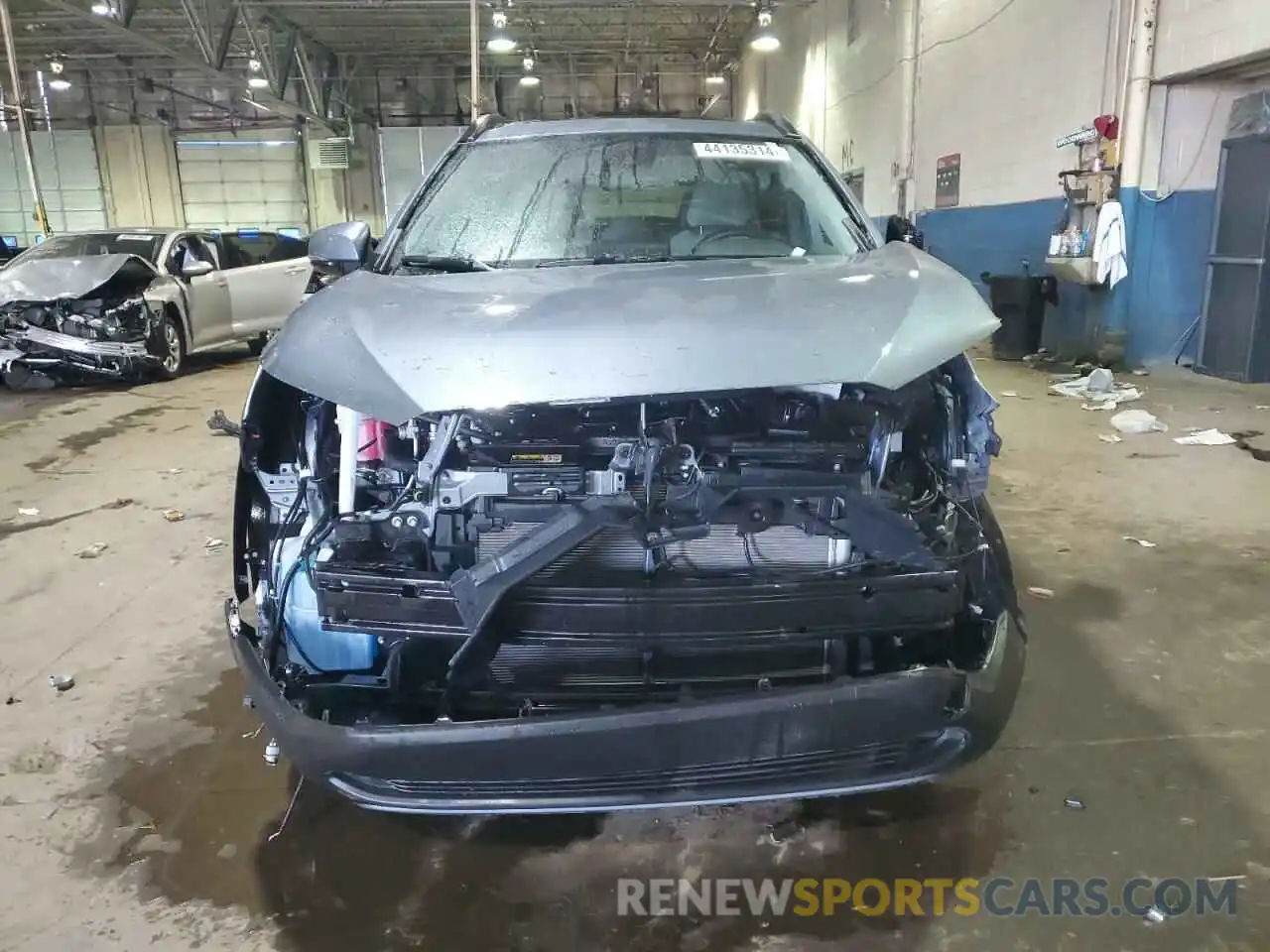 5 Photograph of a damaged car 7MUBAABG5NV008806 TOYOTA COROLLA CR 2022