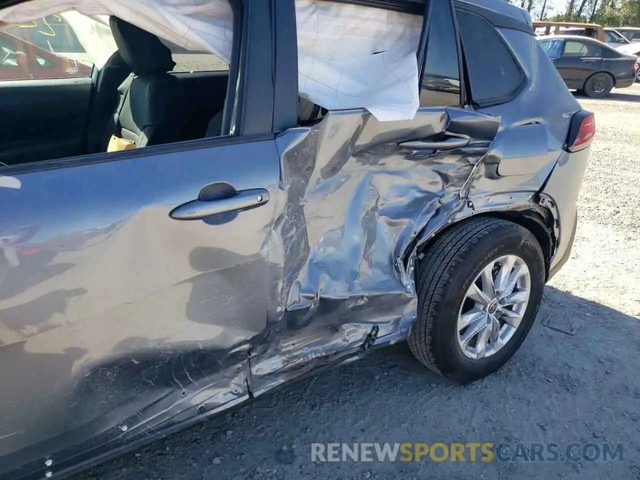 9 Photograph of a damaged car 7MUBAABGXNV004296 TOYOTA COROLLA CR 2022