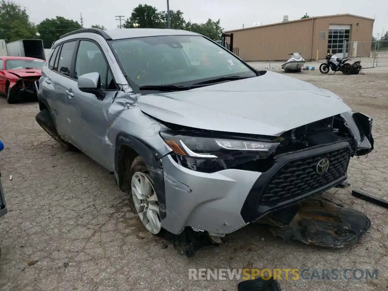 1 Photograph of a damaged car 7MUCAAAG3NV010415 TOYOTA COROLLA CR 2022