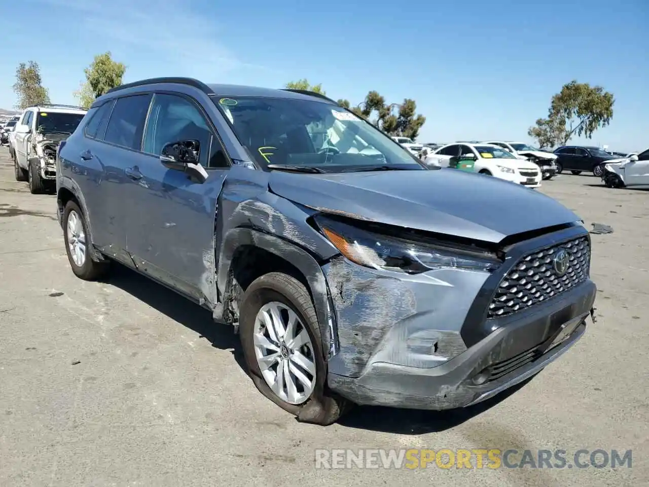 1 Photograph of a damaged car 7MUCAAAG5NV001621 TOYOTA COROLLA CR 2022