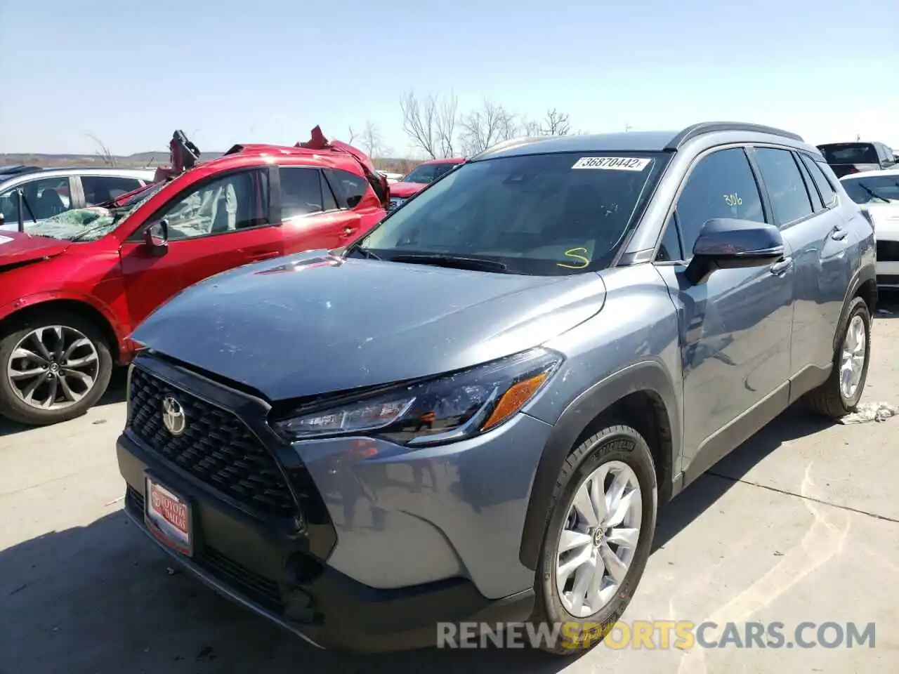 2 Photograph of a damaged car 7MUCAAAG5NV008567 TOYOTA COROLLA CR 2022