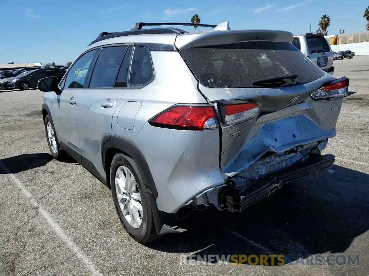 3 Photograph of a damaged car 7MUCAAAG7NV010238 TOYOTA COROLLA CR 2022