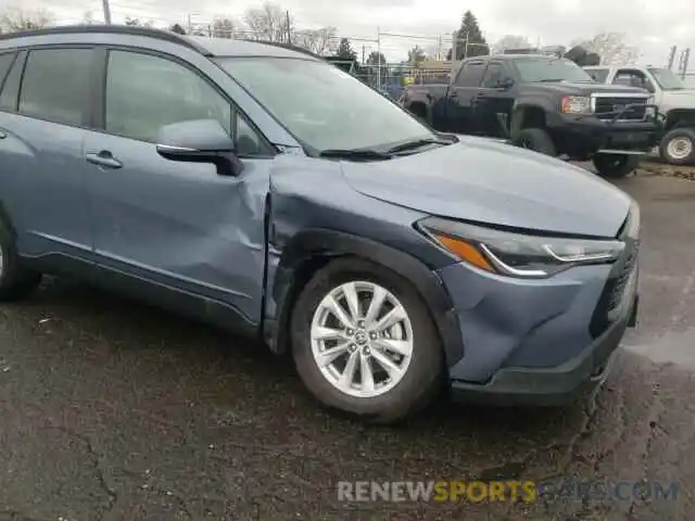 9 Photograph of a damaged car 7MUCAABG0NV003565 TOYOTA COROLLA CR 2022