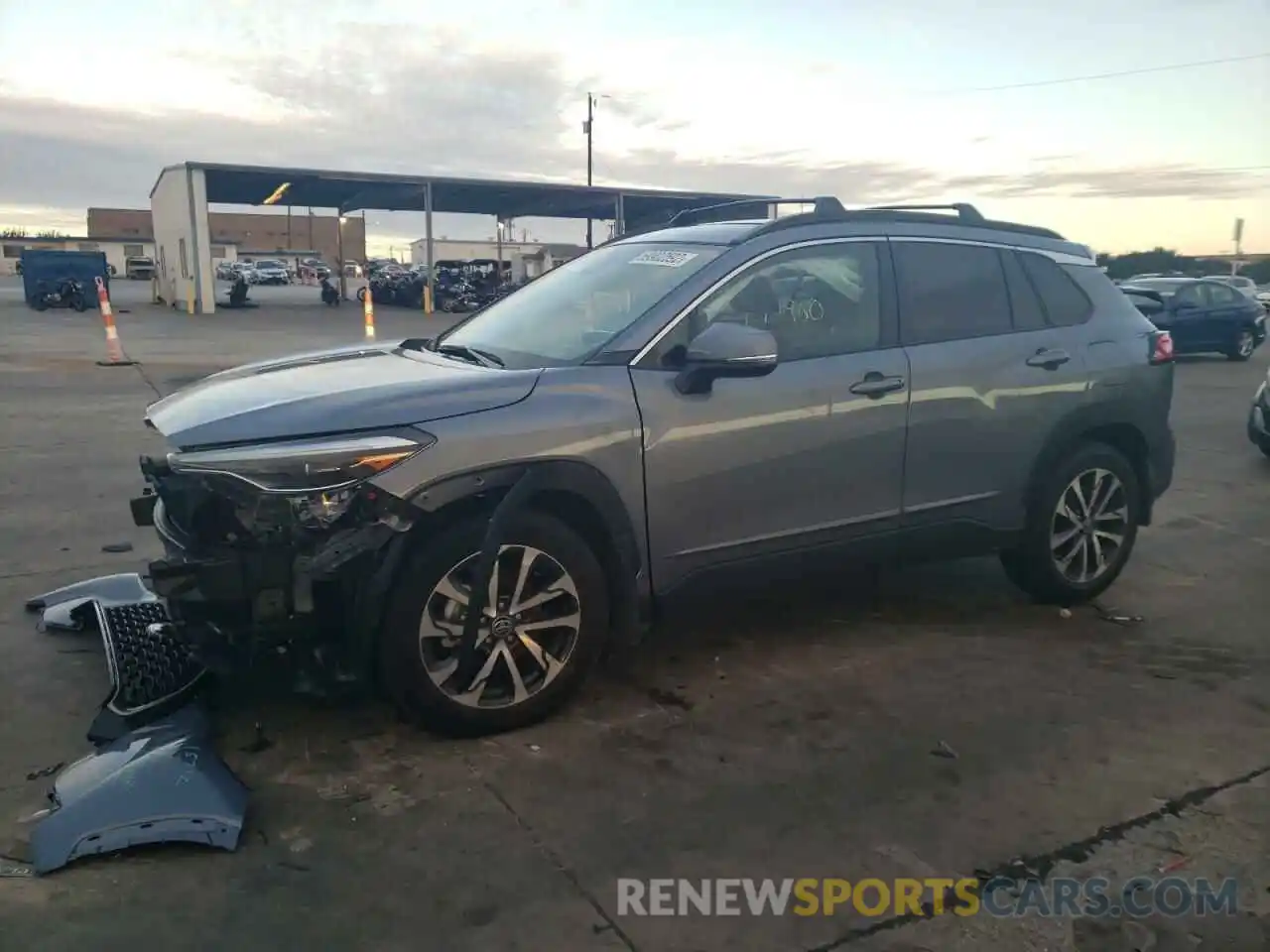 1 Photograph of a damaged car 7MUEAAAG4NV014028 TOYOTA COROLLA CR 2022