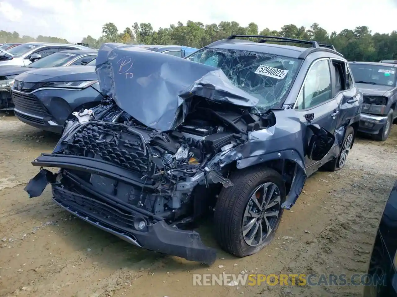 2 Photograph of a damaged car 7MUEAAAG8NV018566 TOYOTA COROLLA CR 2022