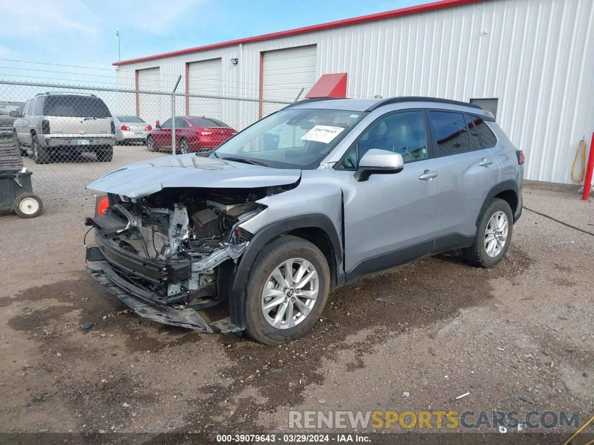 2 Photograph of a damaged car 7MUCAAAG5NV032853 TOYOTA COROLLA CROSS 2022