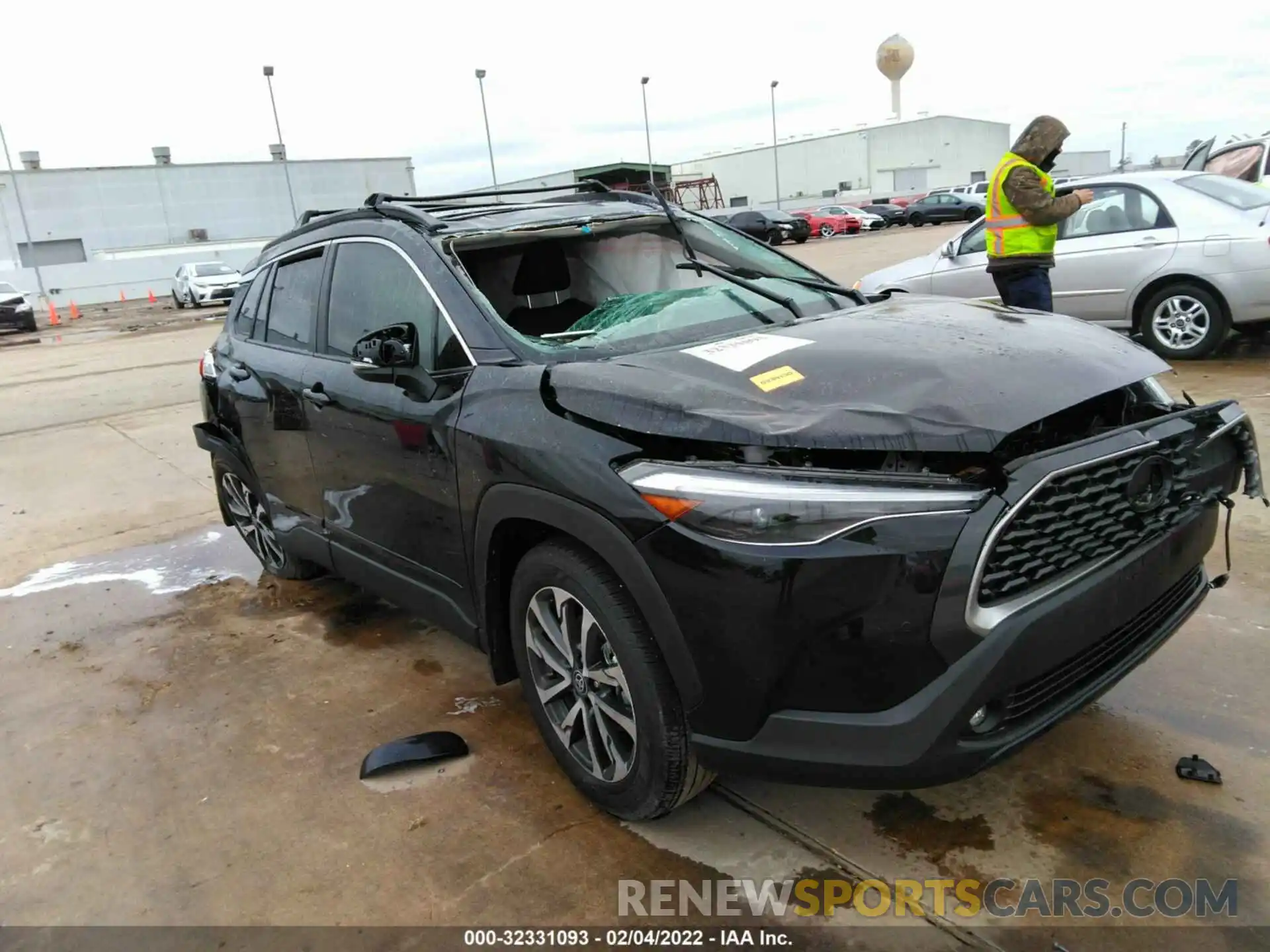 1 Photograph of a damaged car 7MUDAAAG8NV006736 TOYOTA COROLLA CROSS 2022