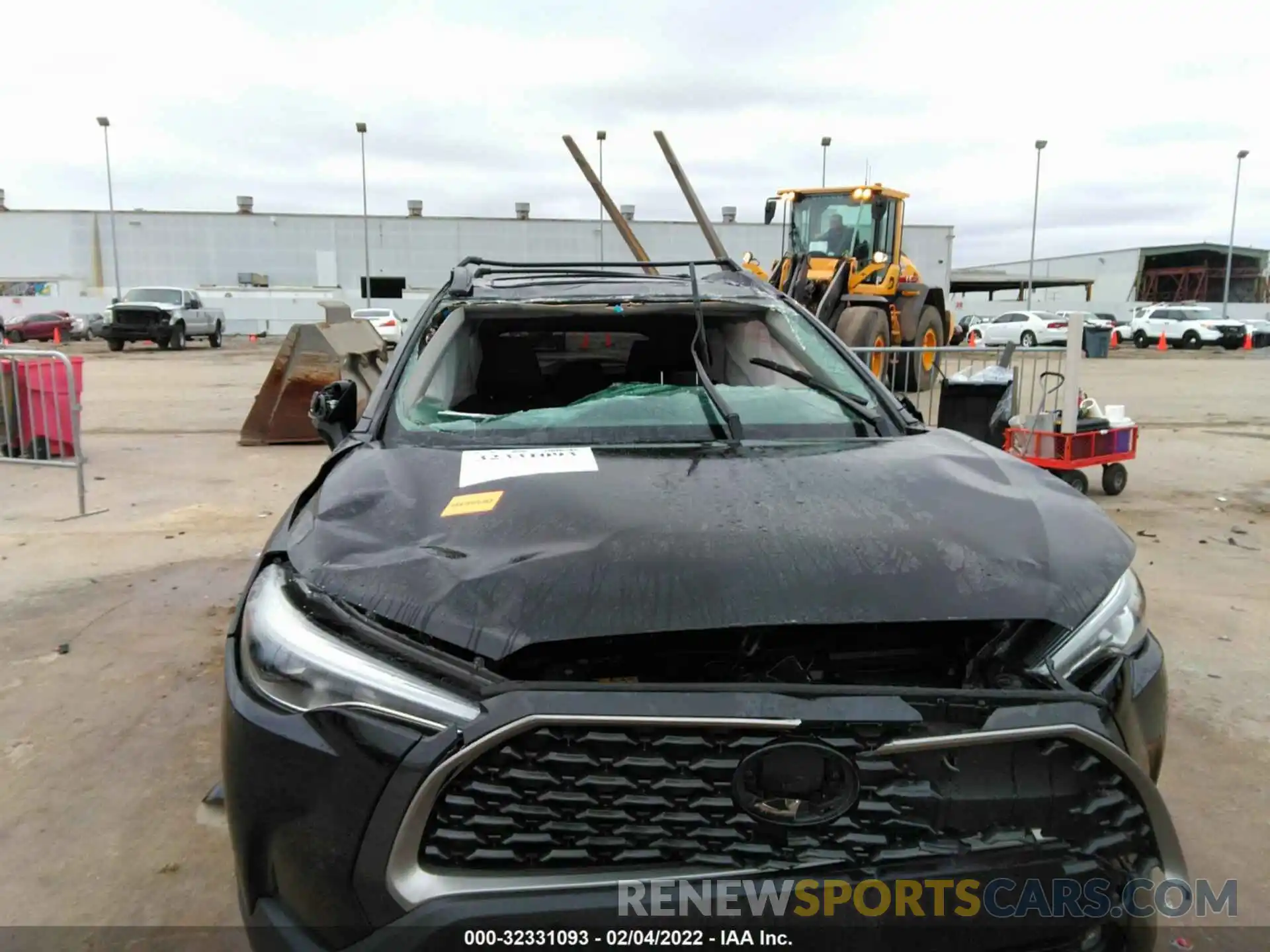 6 Photograph of a damaged car 7MUDAAAG8NV006736 TOYOTA COROLLA CROSS 2022