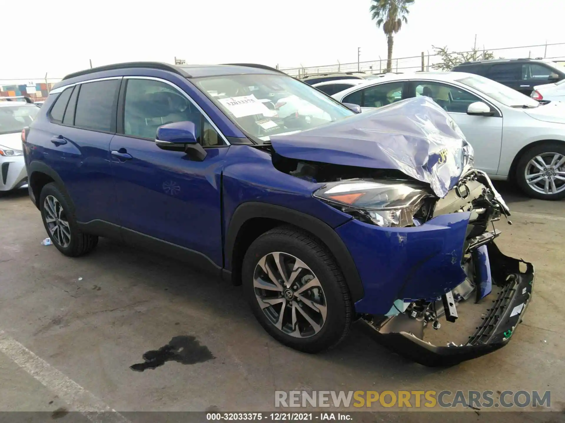 1 Photograph of a damaged car 7MUDAABG1NV002798 TOYOTA COROLLA CROSS 2022