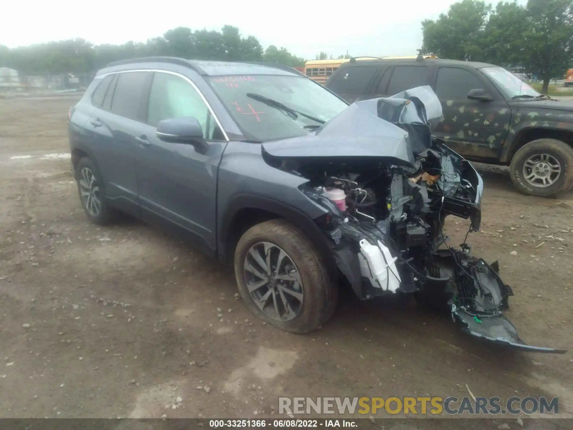 1 Photograph of a damaged car 7MUDAABG5NV007857 TOYOTA COROLLA CROSS 2022