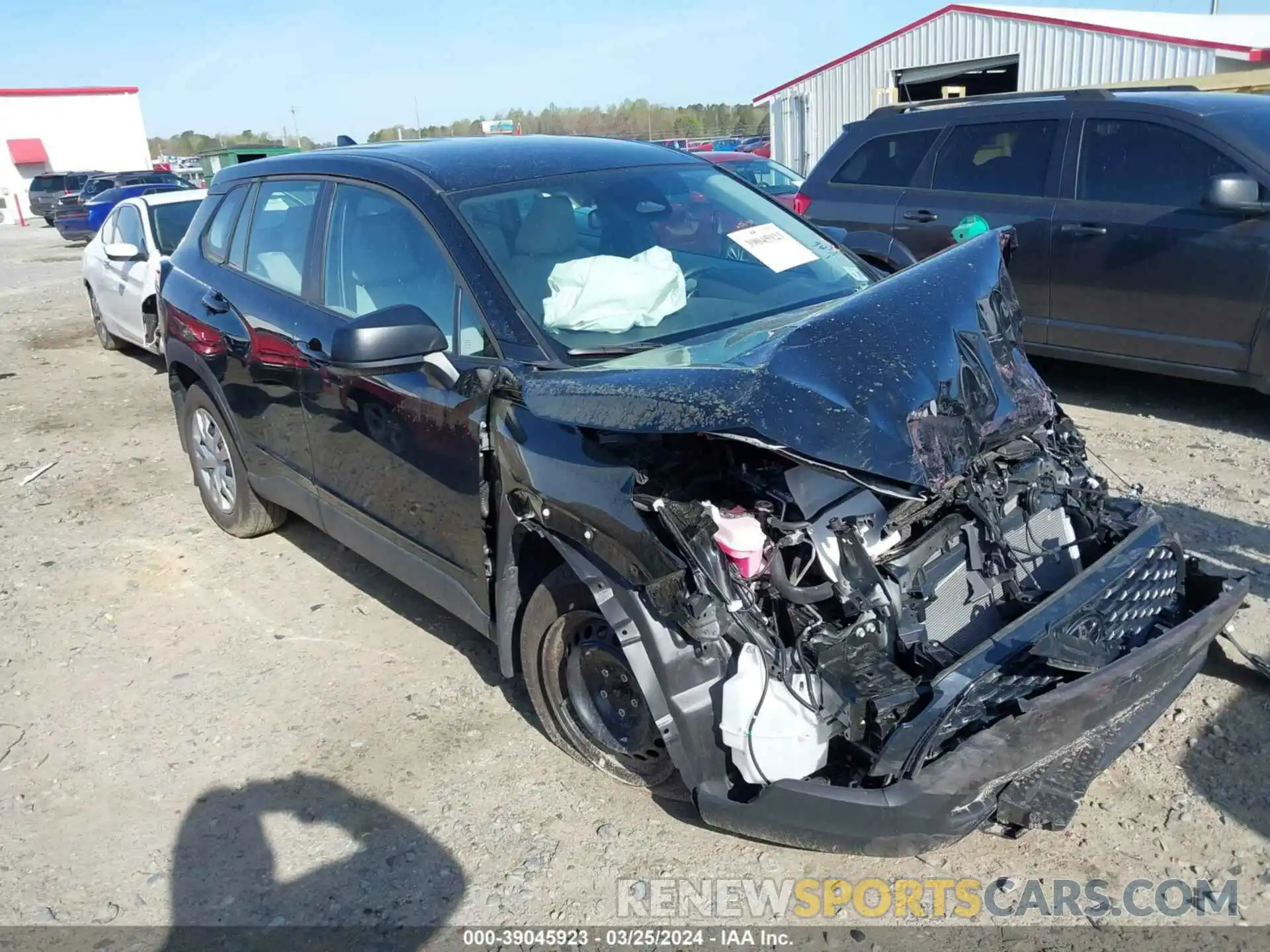 1 Photograph of a damaged car 7MUAAAAG2PV059728 TOYOTA COROLLA CROSS 2023