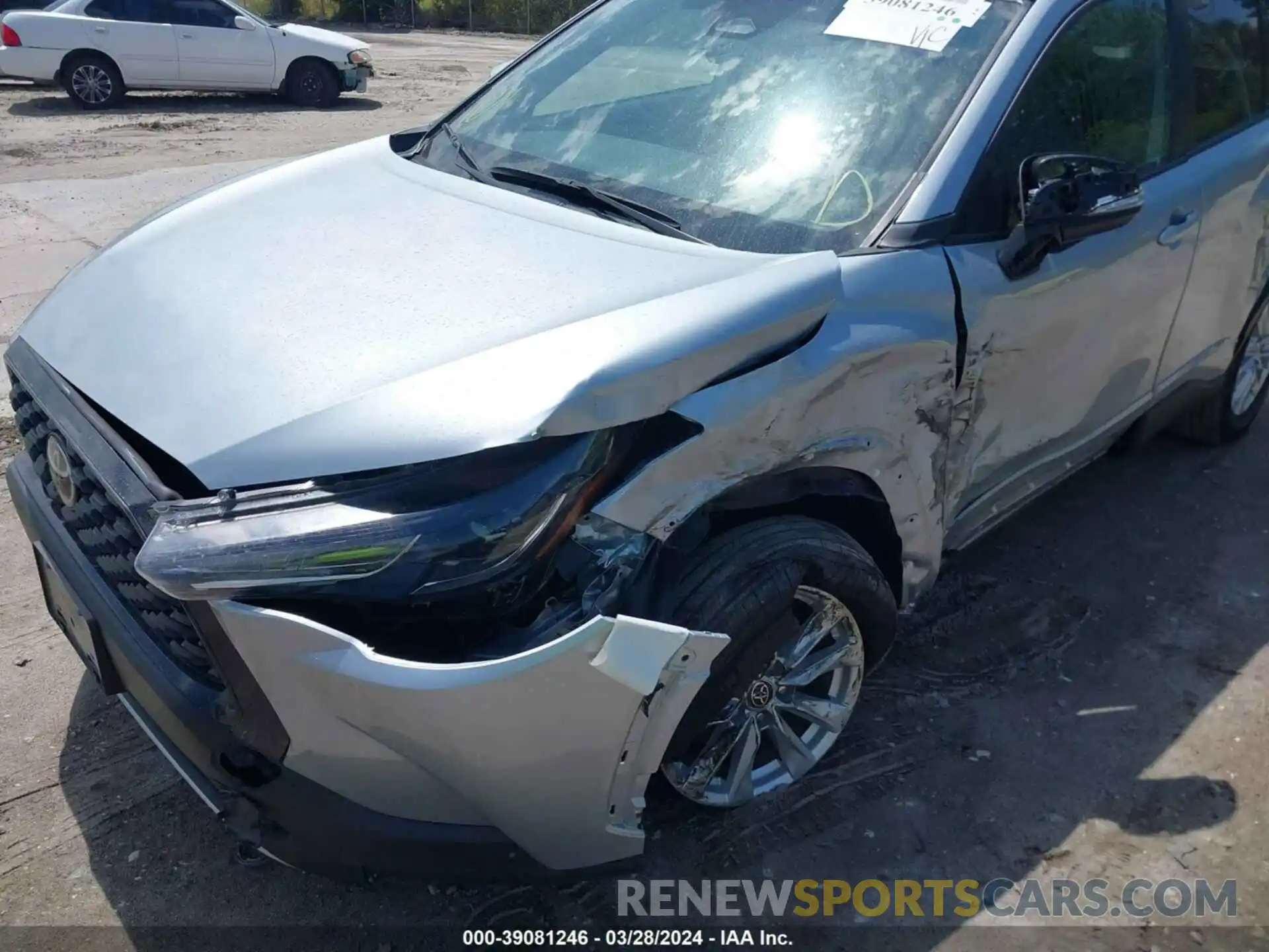 6 Photograph of a damaged car 7MUCAAAG4PV057973 TOYOTA COROLLA CROSS 2023