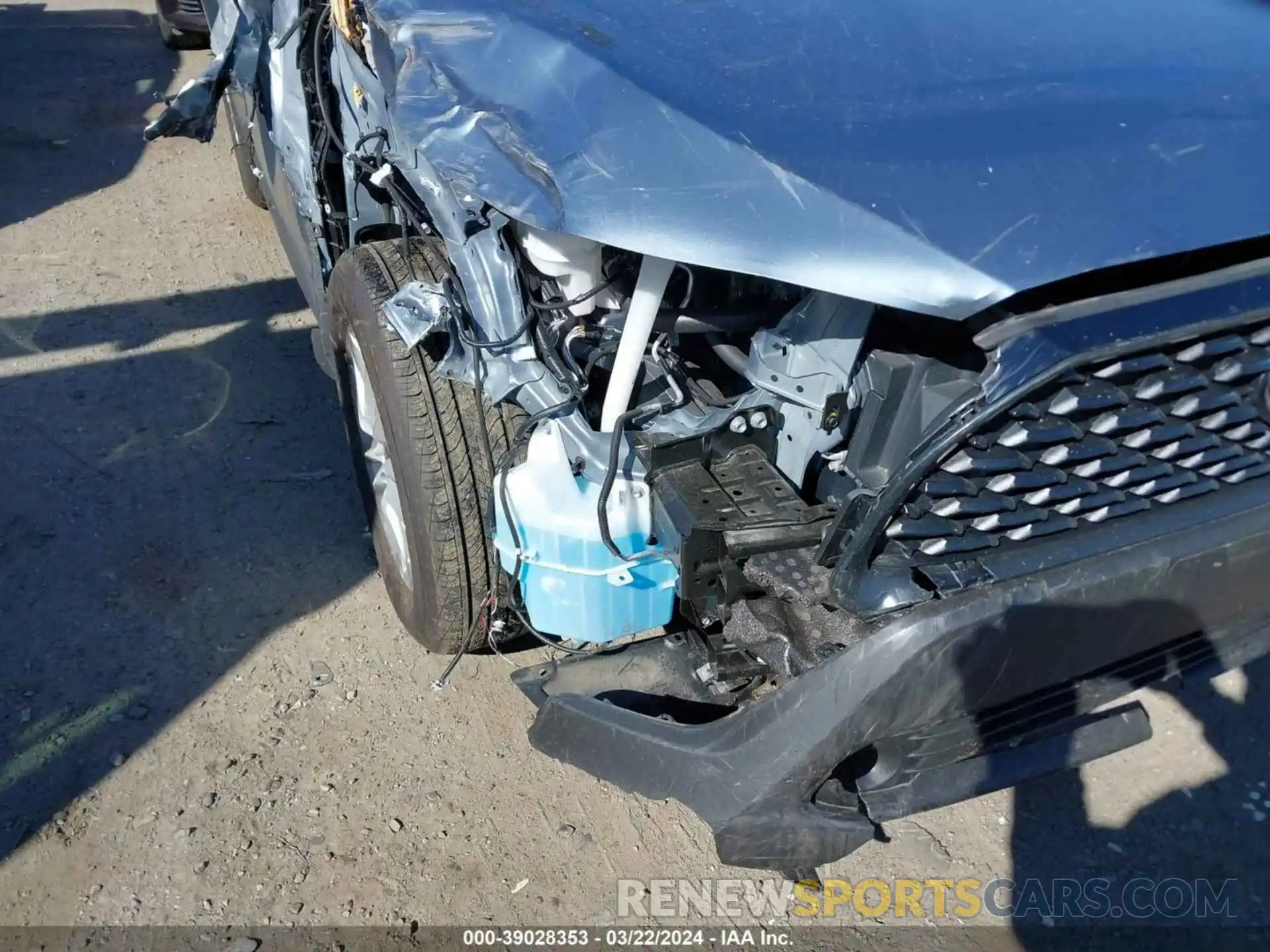 6 Photograph of a damaged car 7MUCAABG6PV065071 TOYOTA COROLLA CROSS 2023