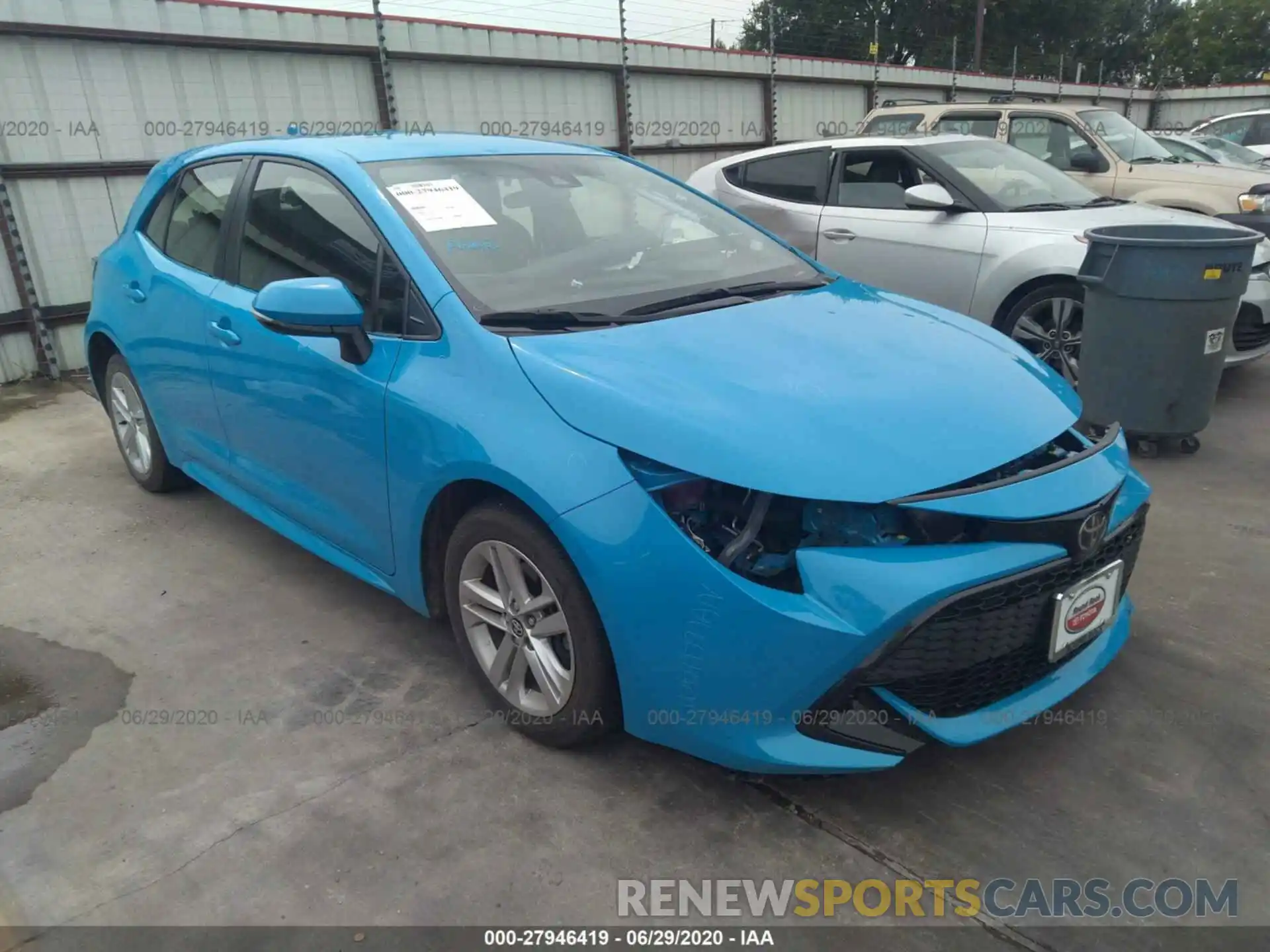 1 Photograph of a damaged car JTNK4RBE0K3033653 TOYOTA COROLLA HATCHBACK 2019