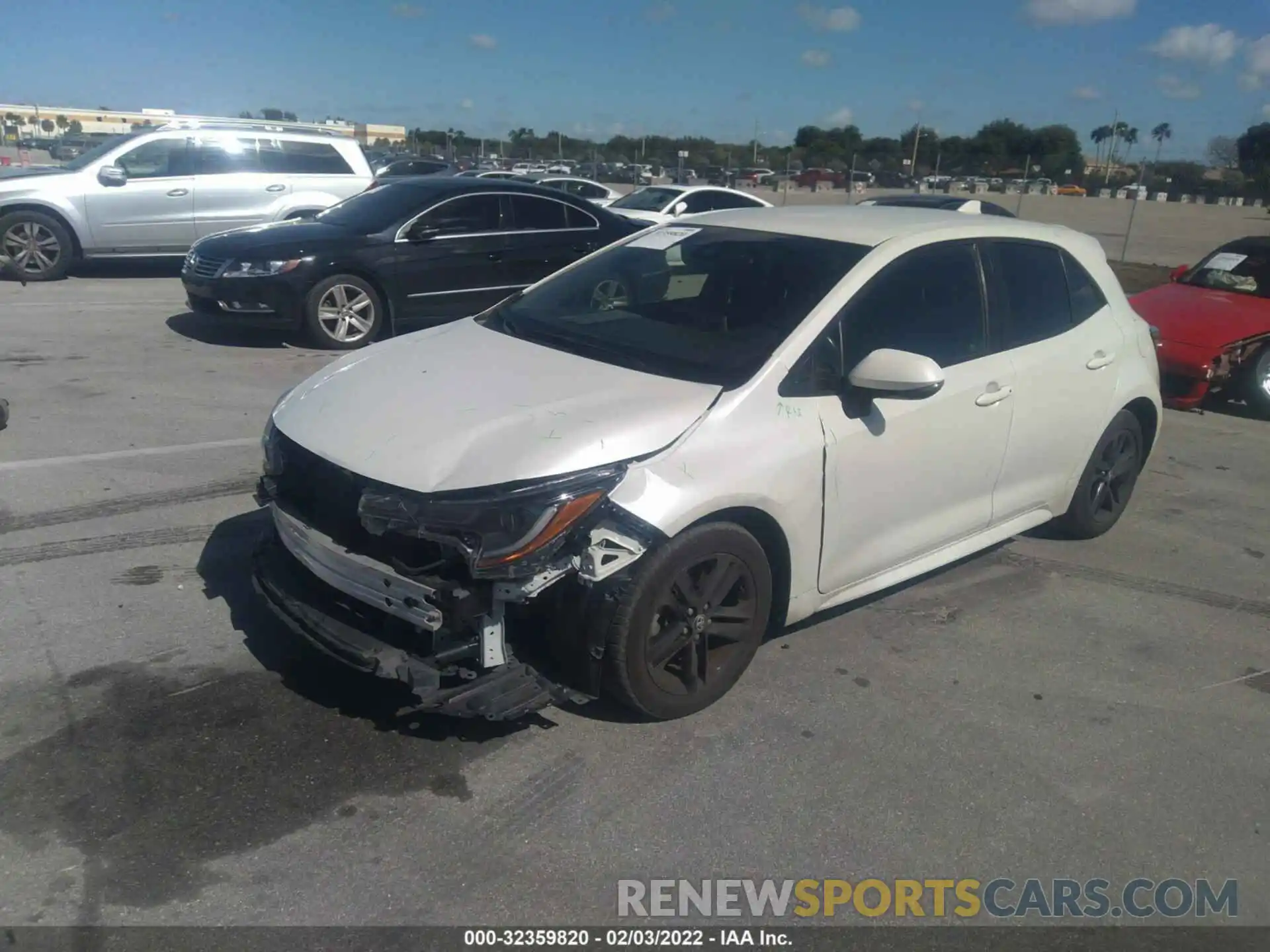 2 Photograph of a damaged car JTNK4RBE0K3042630 TOYOTA COROLLA HATCHBACK 2019