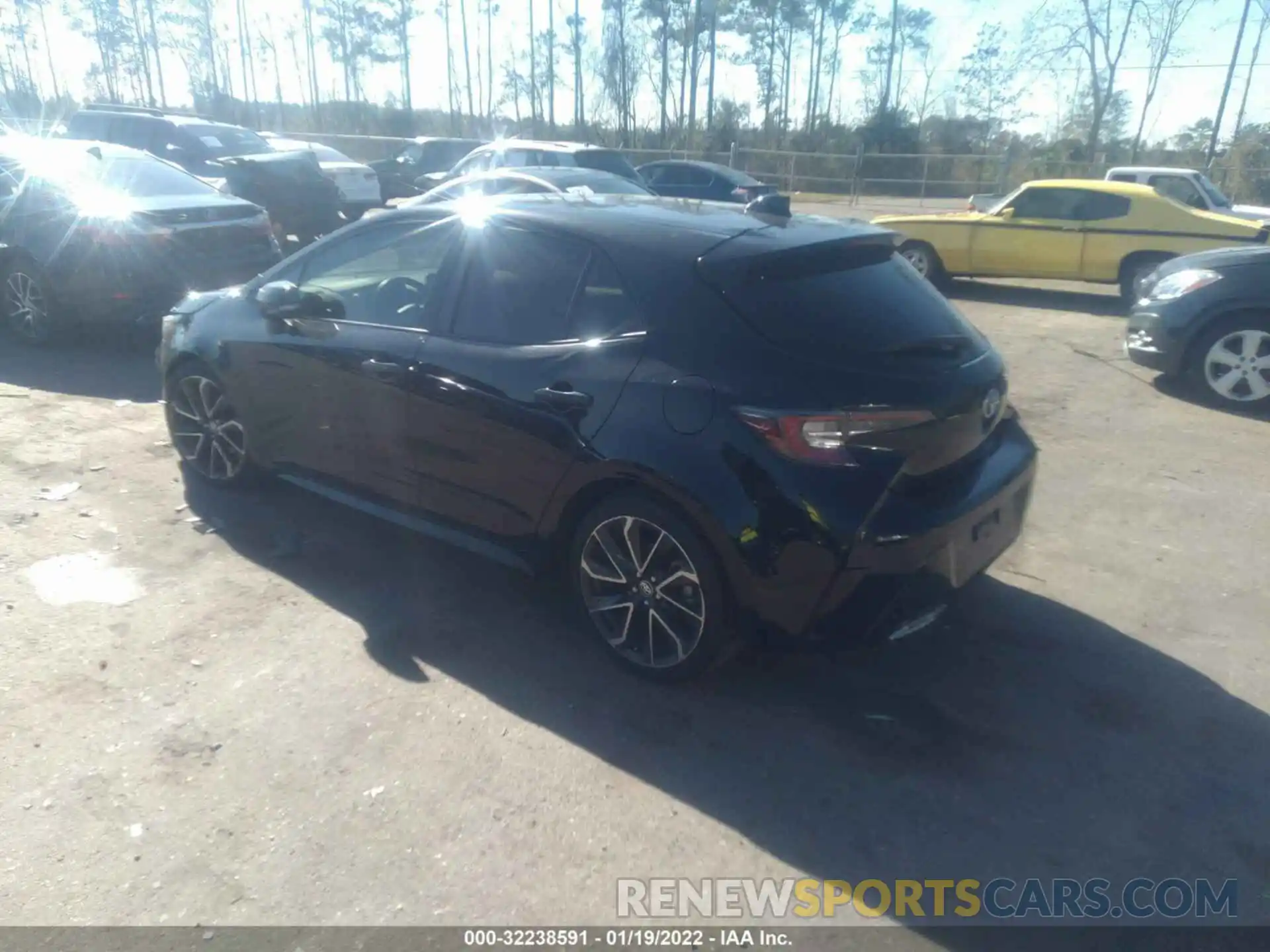 3 Photograph of a damaged car JTNK4RBE0K3048430 TOYOTA COROLLA HATCHBACK 2019