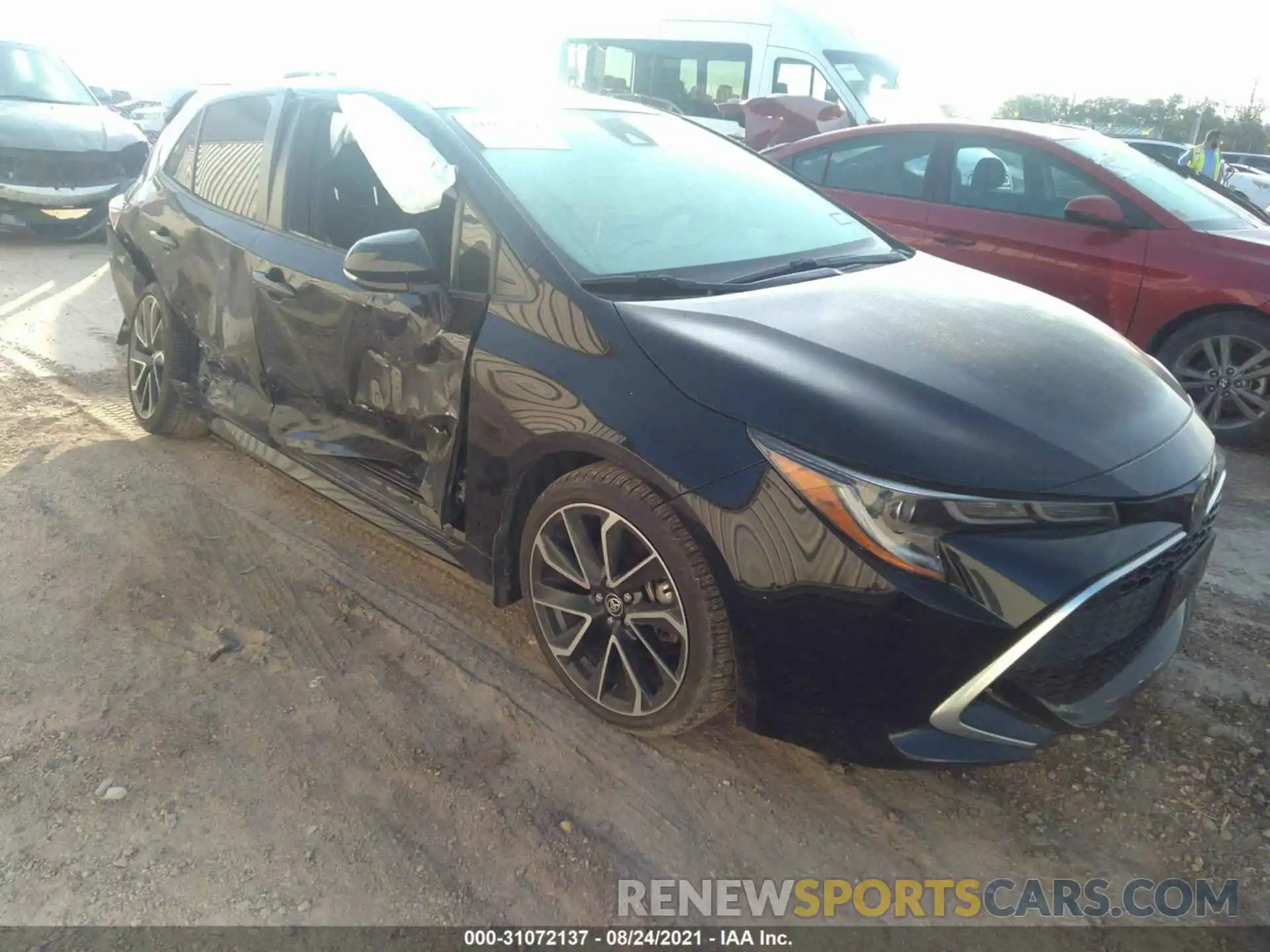 1 Photograph of a damaged car JTNK4RBE0K3067236 TOYOTA COROLLA HATCHBACK 2019