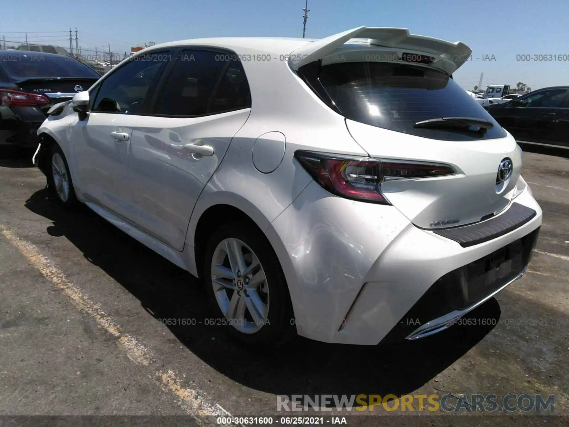 3 Photograph of a damaged car JTNK4RBE1K3023701 TOYOTA COROLLA HATCHBACK 2019