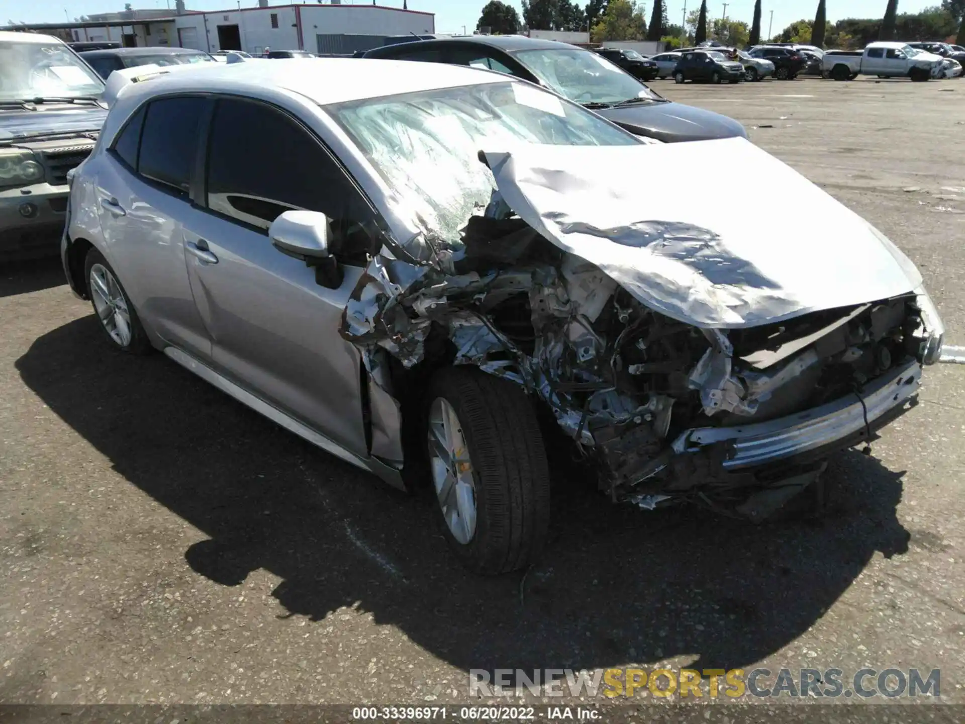 1 Photograph of a damaged car JTNK4RBE1K3032317 TOYOTA COROLLA HATCHBACK 2019