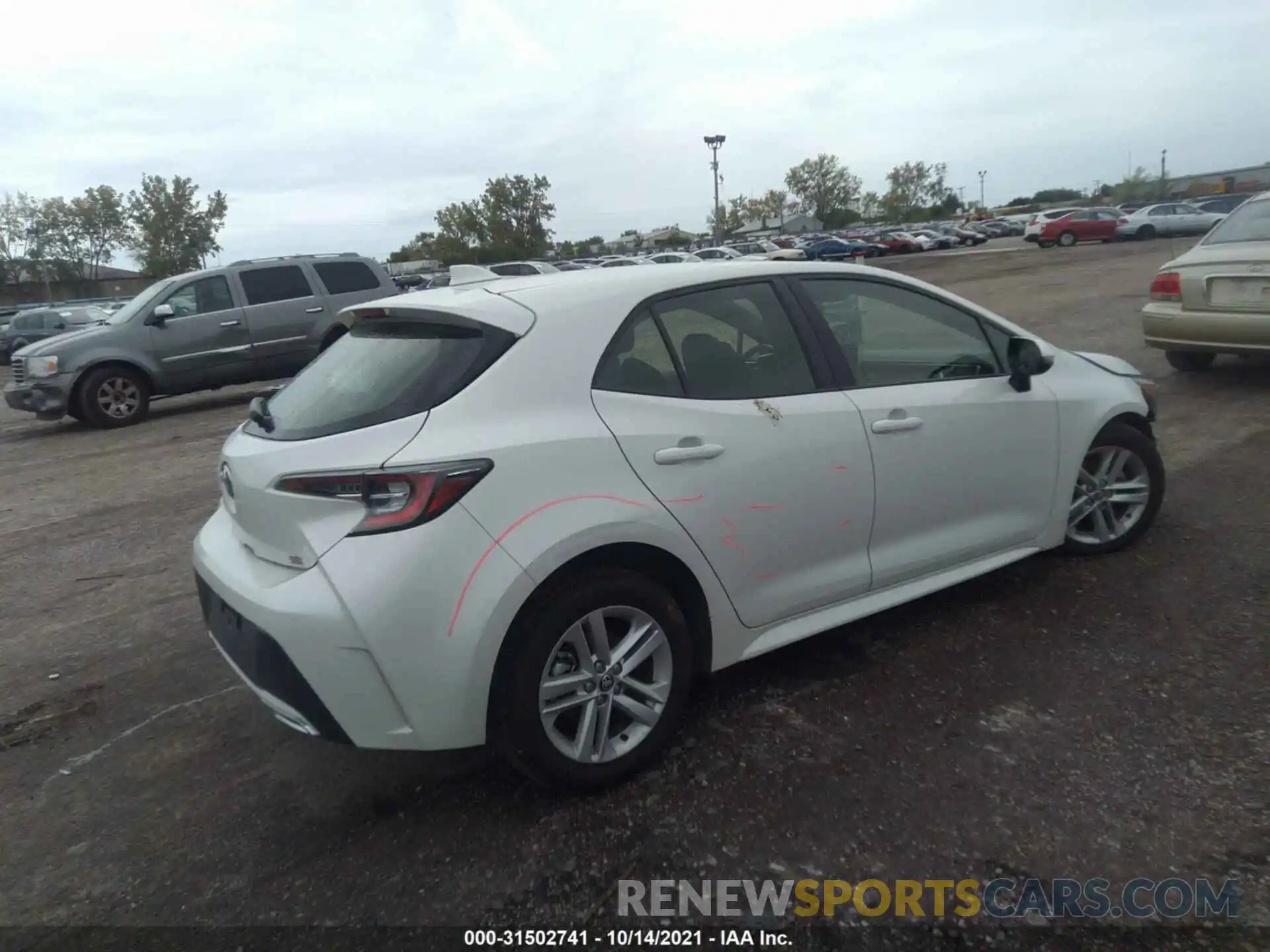 4 Photograph of a damaged car JTNK4RBE1K3042295 TOYOTA COROLLA HATCHBACK 2019