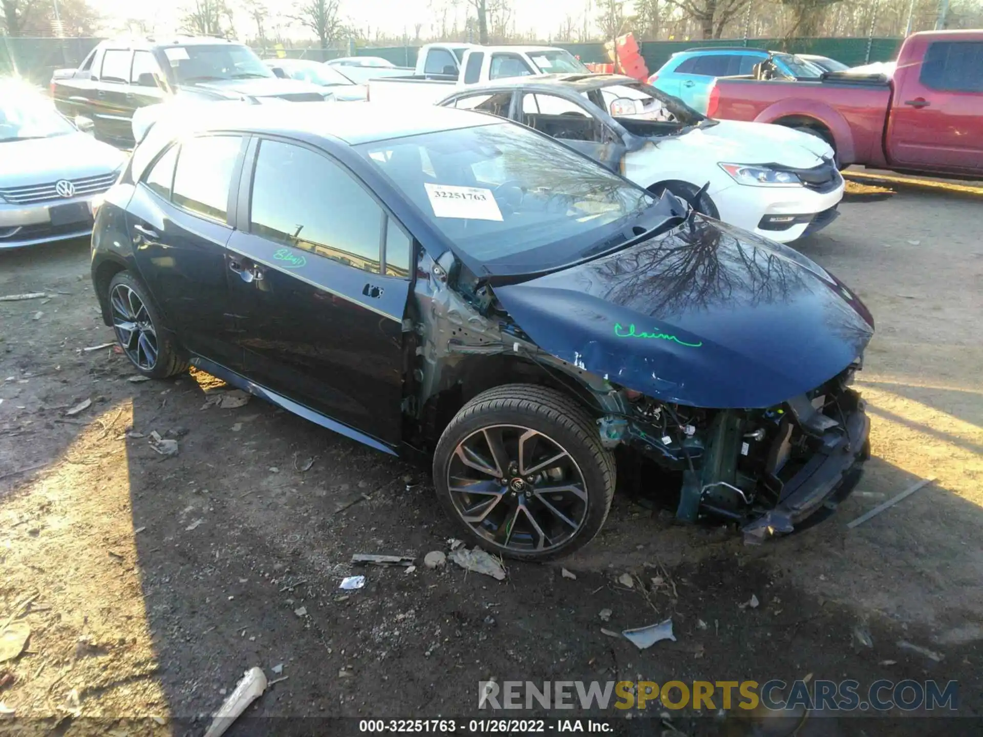 1 Photograph of a damaged car JTNK4RBE1K3060005 TOYOTA COROLLA HATCHBACK 2019