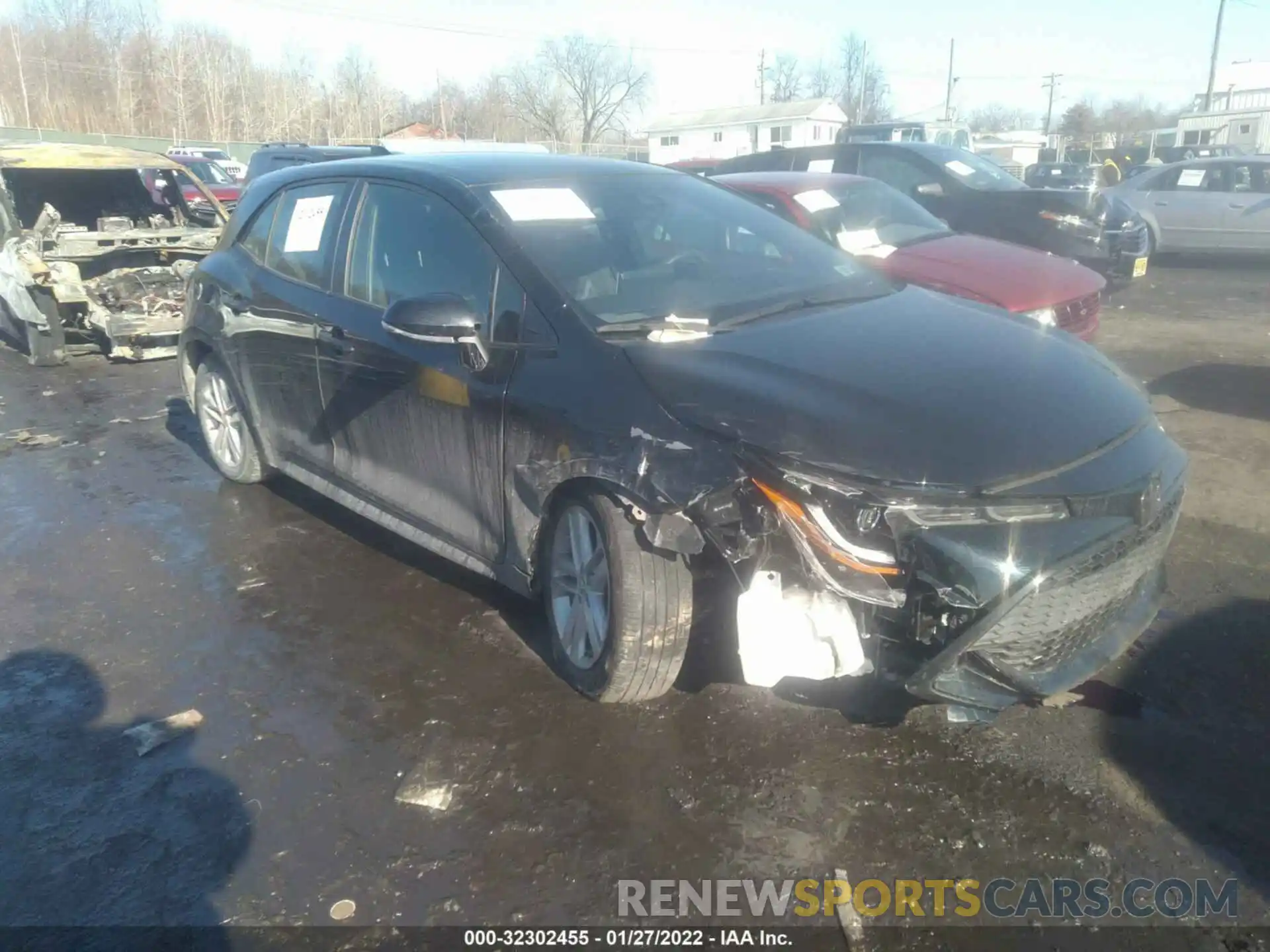 1 Photograph of a damaged car JTNK4RBE1K3060604 TOYOTA COROLLA HATCHBACK 2019