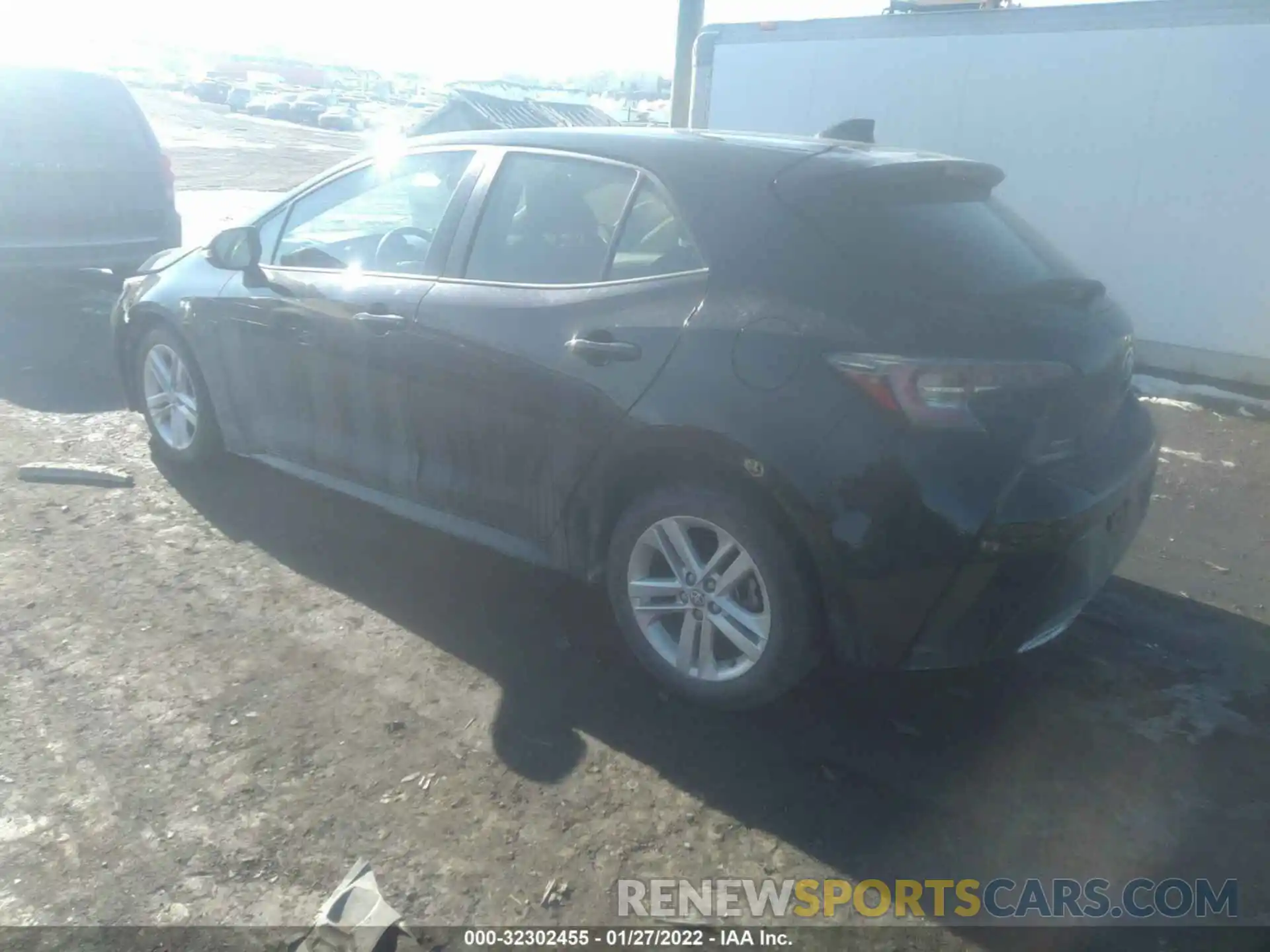 3 Photograph of a damaged car JTNK4RBE1K3060604 TOYOTA COROLLA HATCHBACK 2019