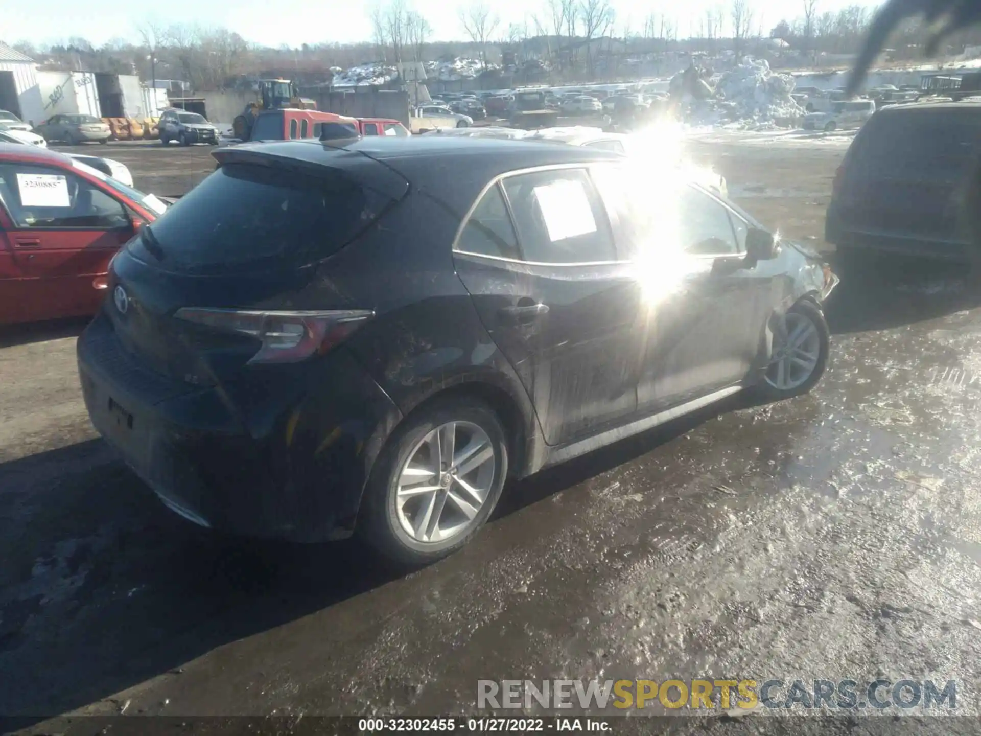 4 Photograph of a damaged car JTNK4RBE1K3060604 TOYOTA COROLLA HATCHBACK 2019