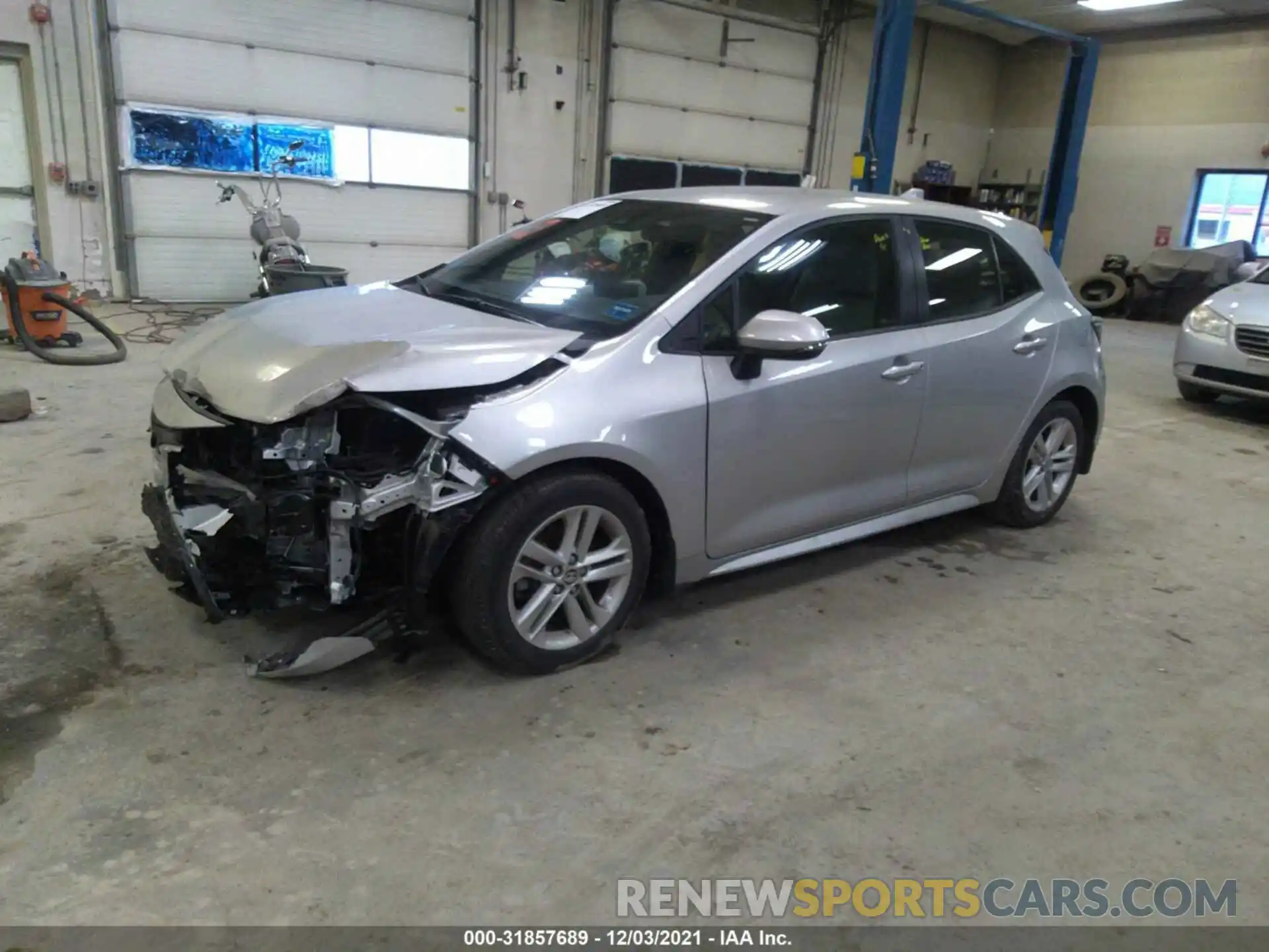 2 Photograph of a damaged car JTNK4RBE2K3016160 TOYOTA COROLLA HATCHBACK 2019