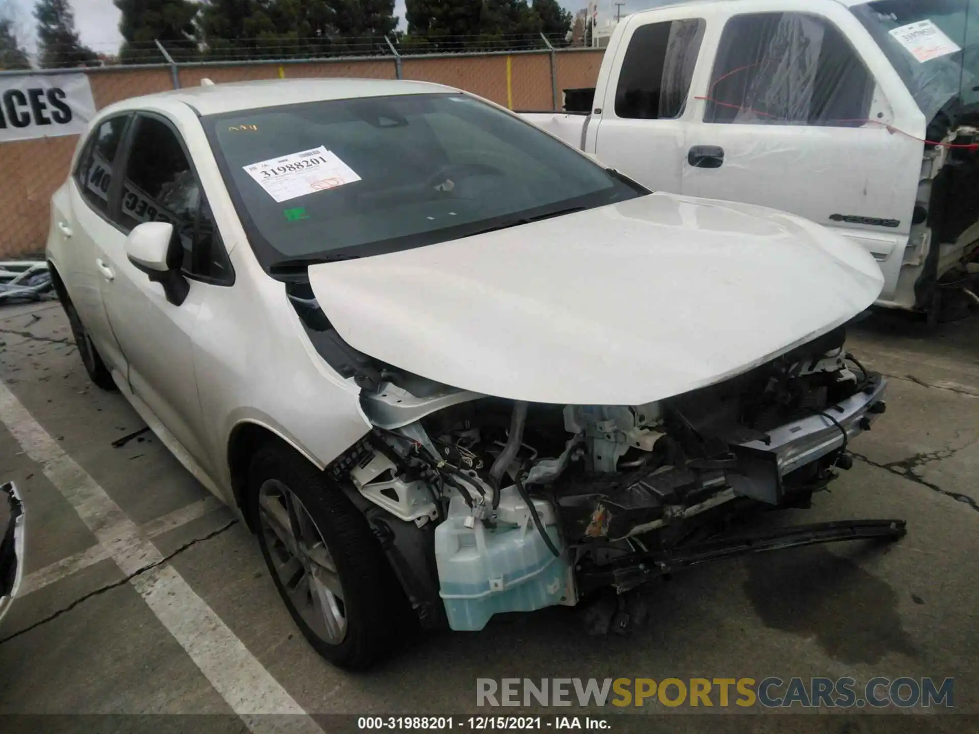 1 Photograph of a damaged car JTNK4RBE2K3038885 TOYOTA COROLLA HATCHBACK 2019