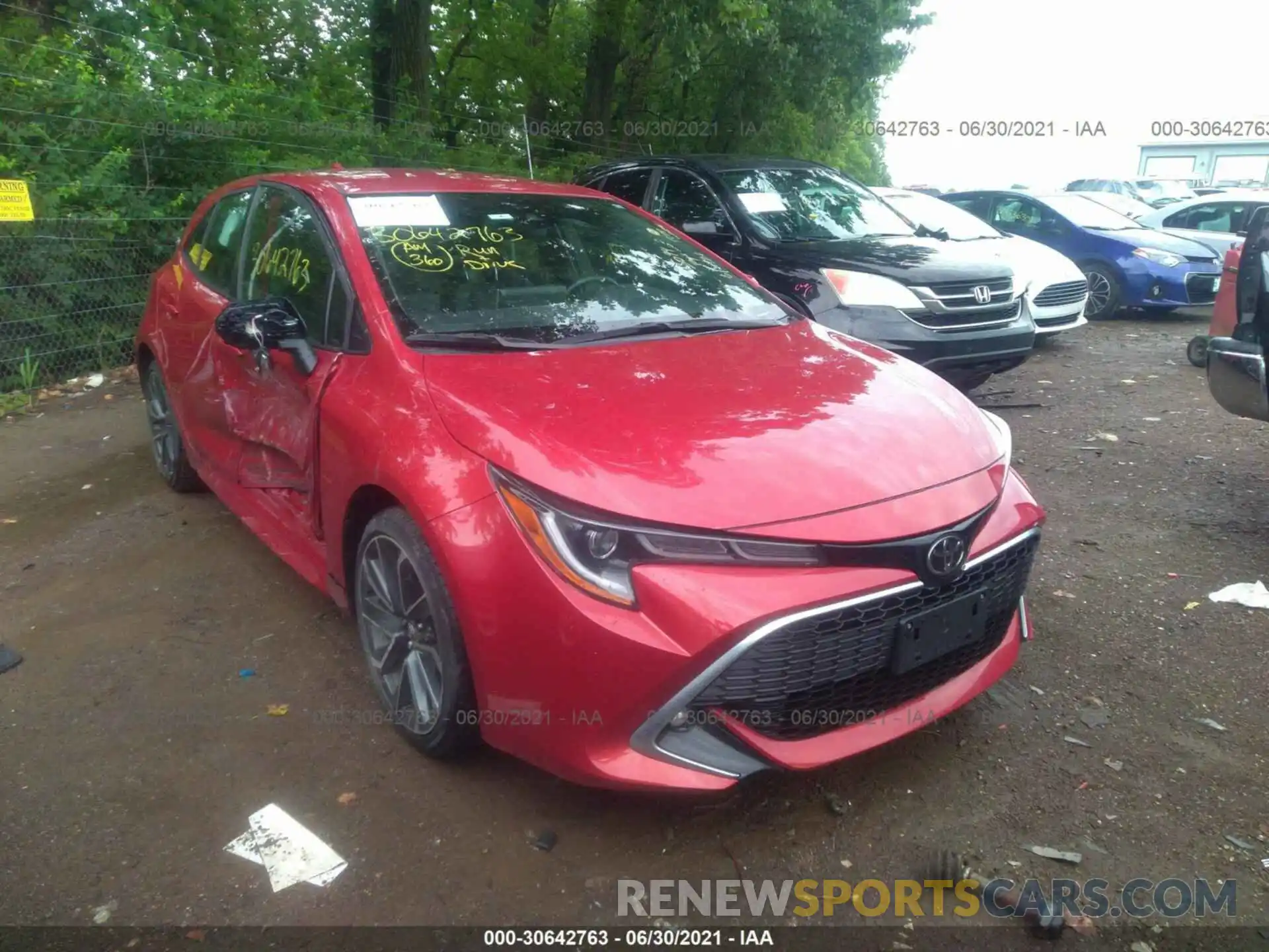 1 Photograph of a damaged car JTNK4RBE2K3040734 TOYOTA COROLLA HATCHBACK 2019