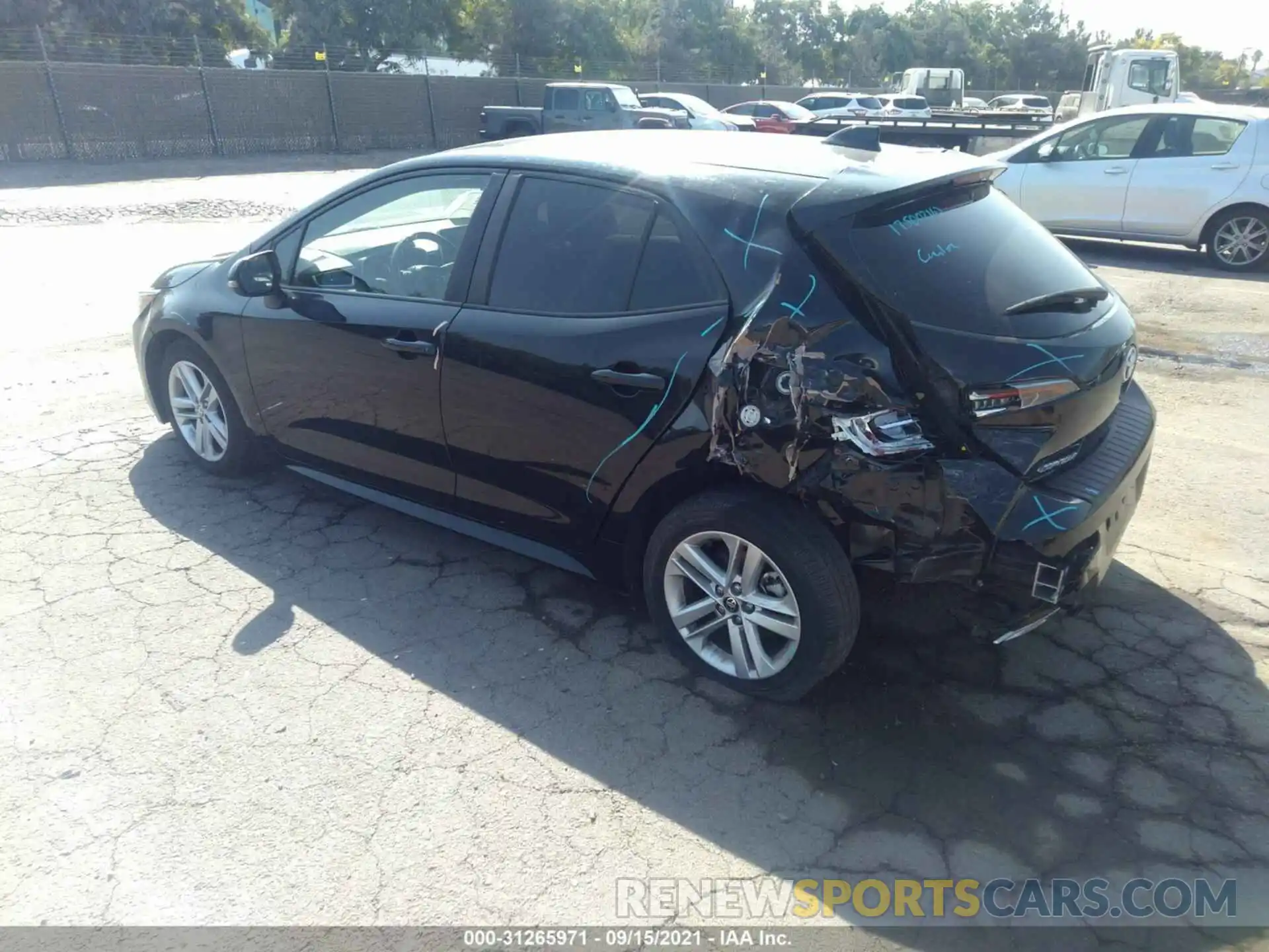 3 Photograph of a damaged car JTNK4RBE2K3048722 TOYOTA COROLLA HATCHBACK 2019