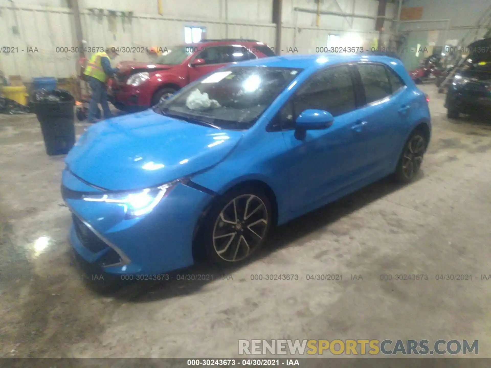 2 Фотография поврежденного автомобиля JTNK4RBE2K3050096 TOYOTA COROLLA HATCHBACK 2019