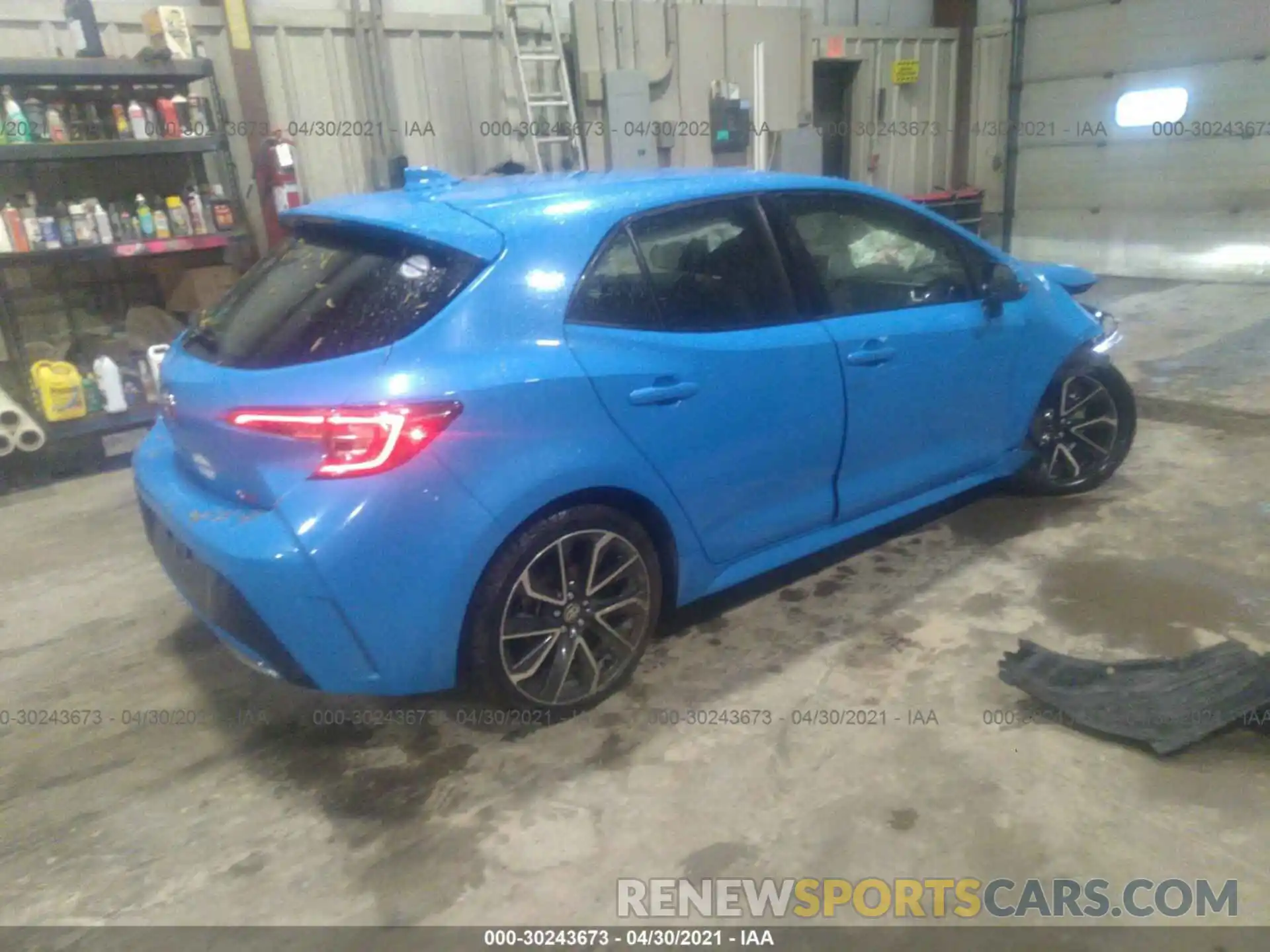 4 Photograph of a damaged car JTNK4RBE2K3050096 TOYOTA COROLLA HATCHBACK 2019