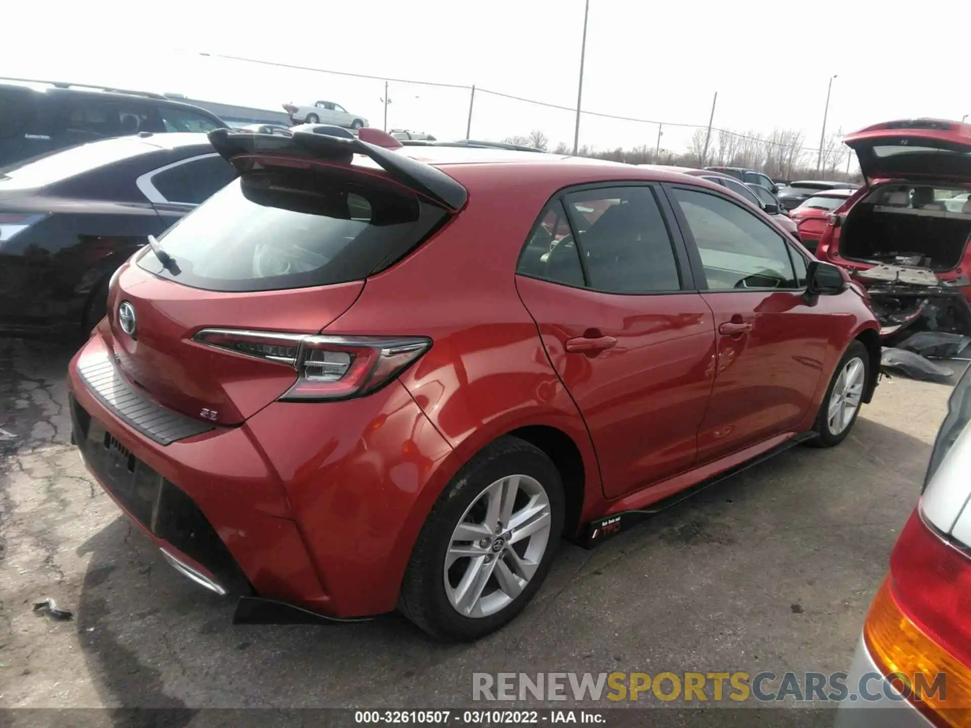 4 Photograph of a damaged car JTNK4RBE2K3052317 TOYOTA COROLLA HATCHBACK 2019