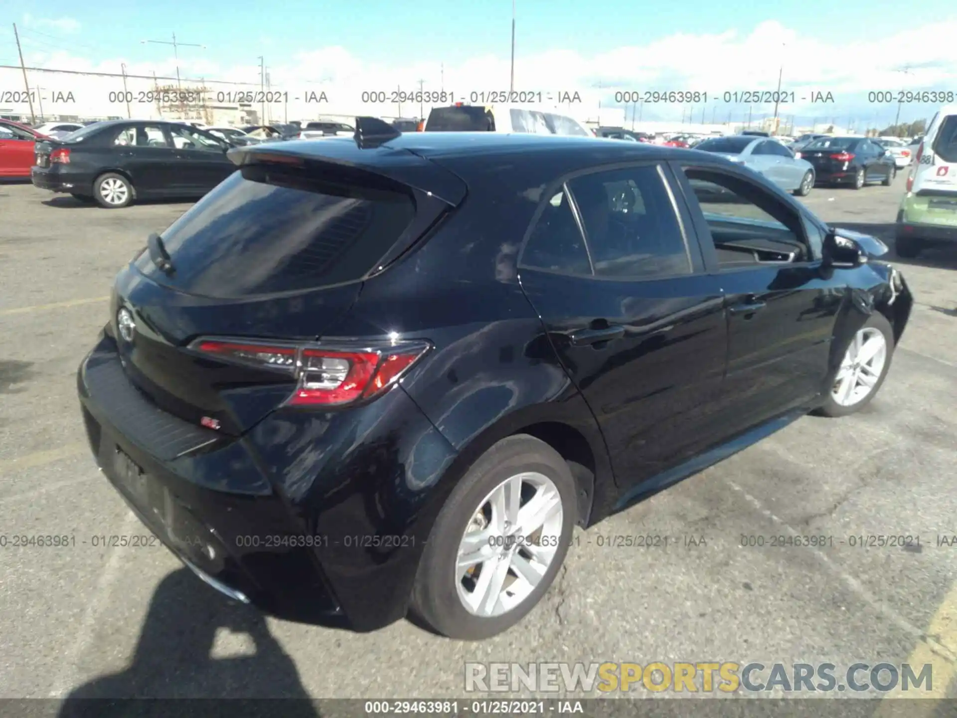 4 Photograph of a damaged car JTNK4RBE2K3060644 TOYOTA COROLLA HATCHBACK 2019