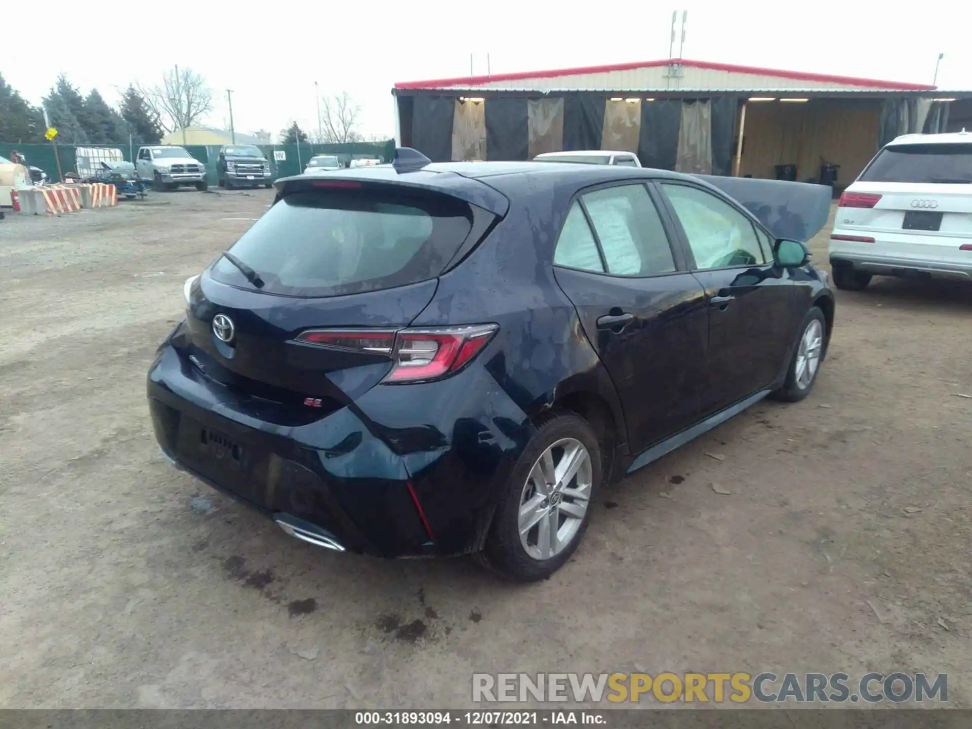 4 Photograph of a damaged car JTNK4RBE2K3060692 TOYOTA COROLLA HATCHBACK 2019